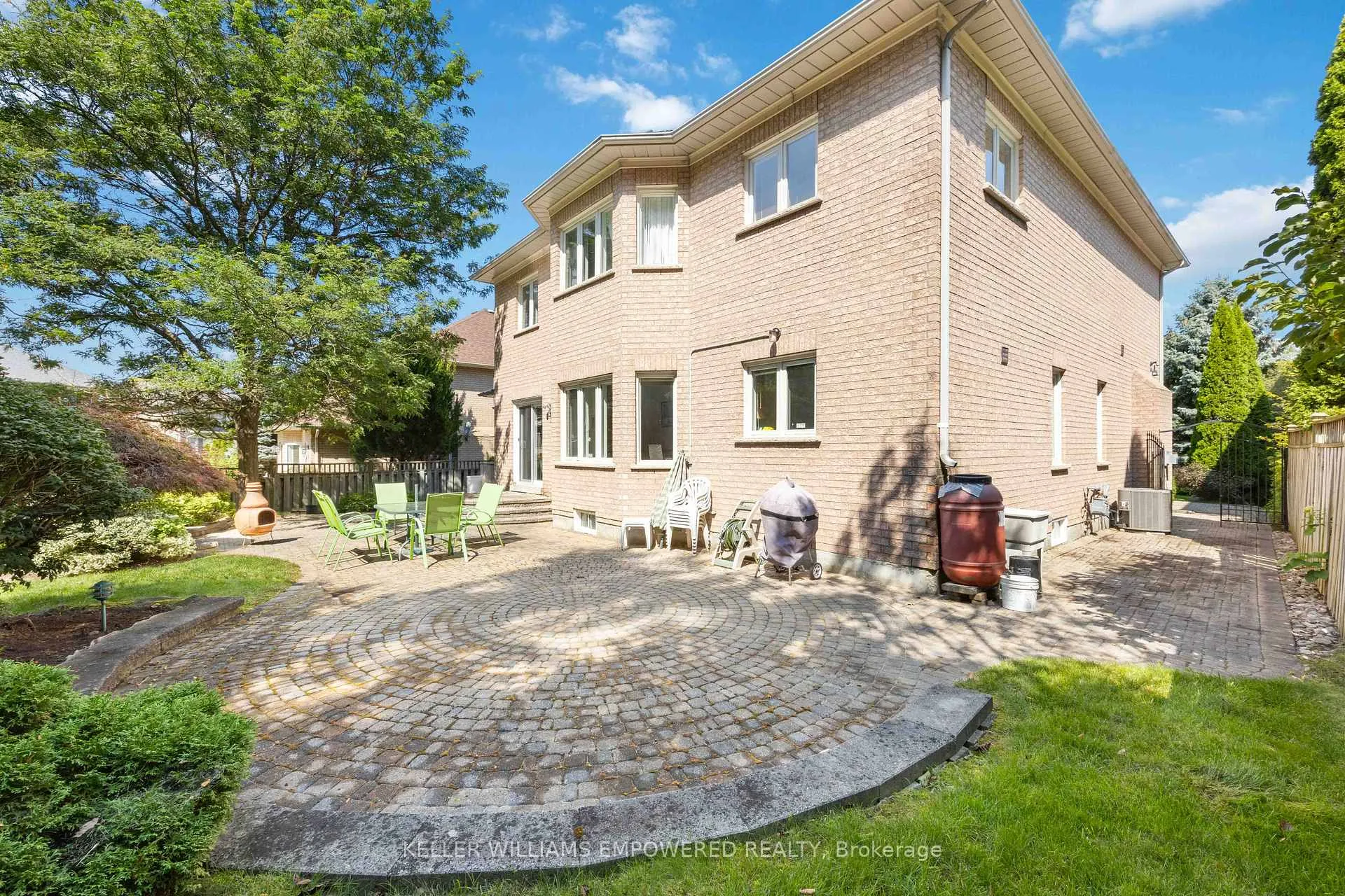 Photo 33 of 92 Oakhaven Drive, Markham, Cachet — HOMEH