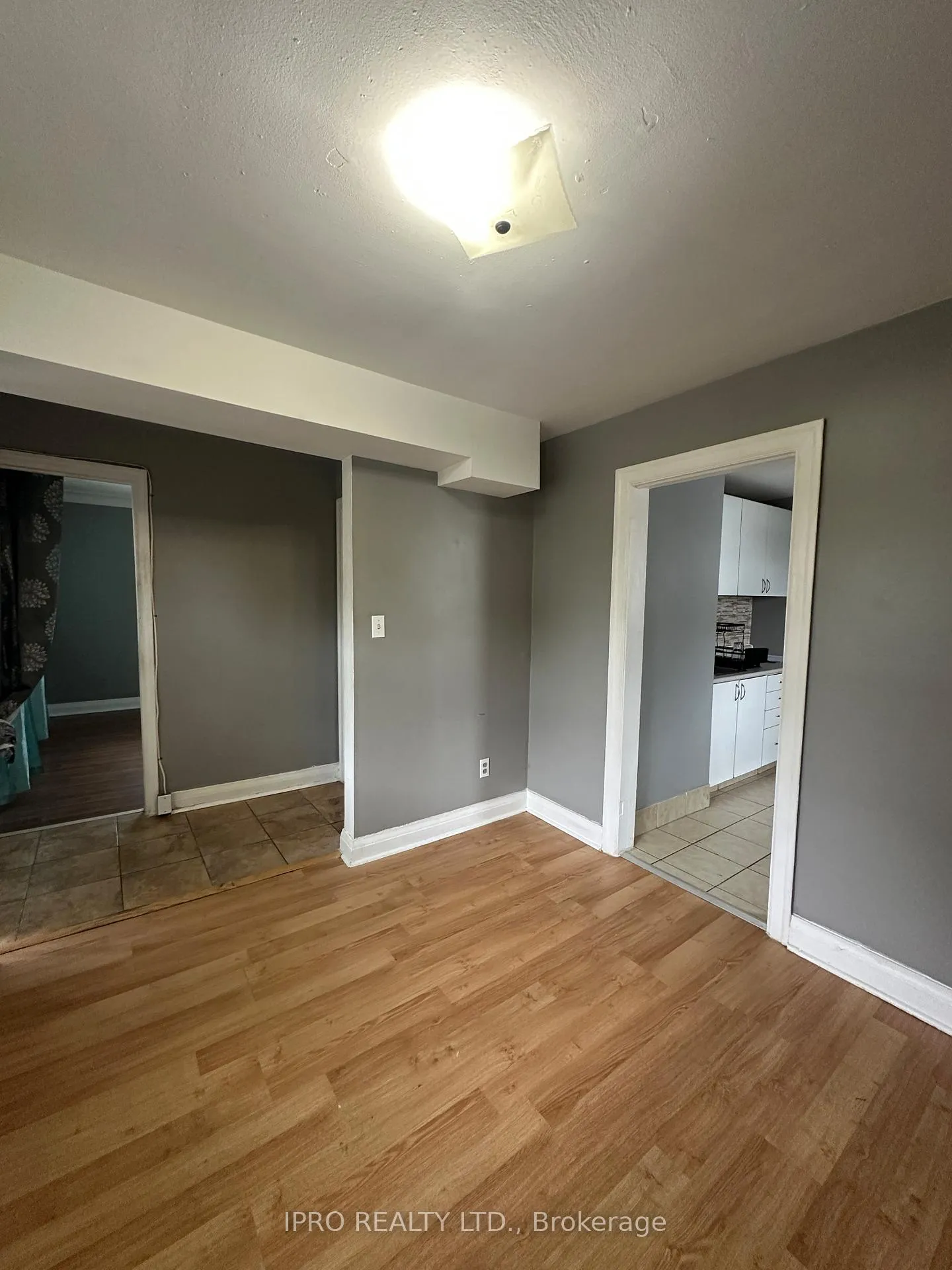 Photo 4 of Unit #2, 481 Howard Street, Oshawa, Central — HOMEH
