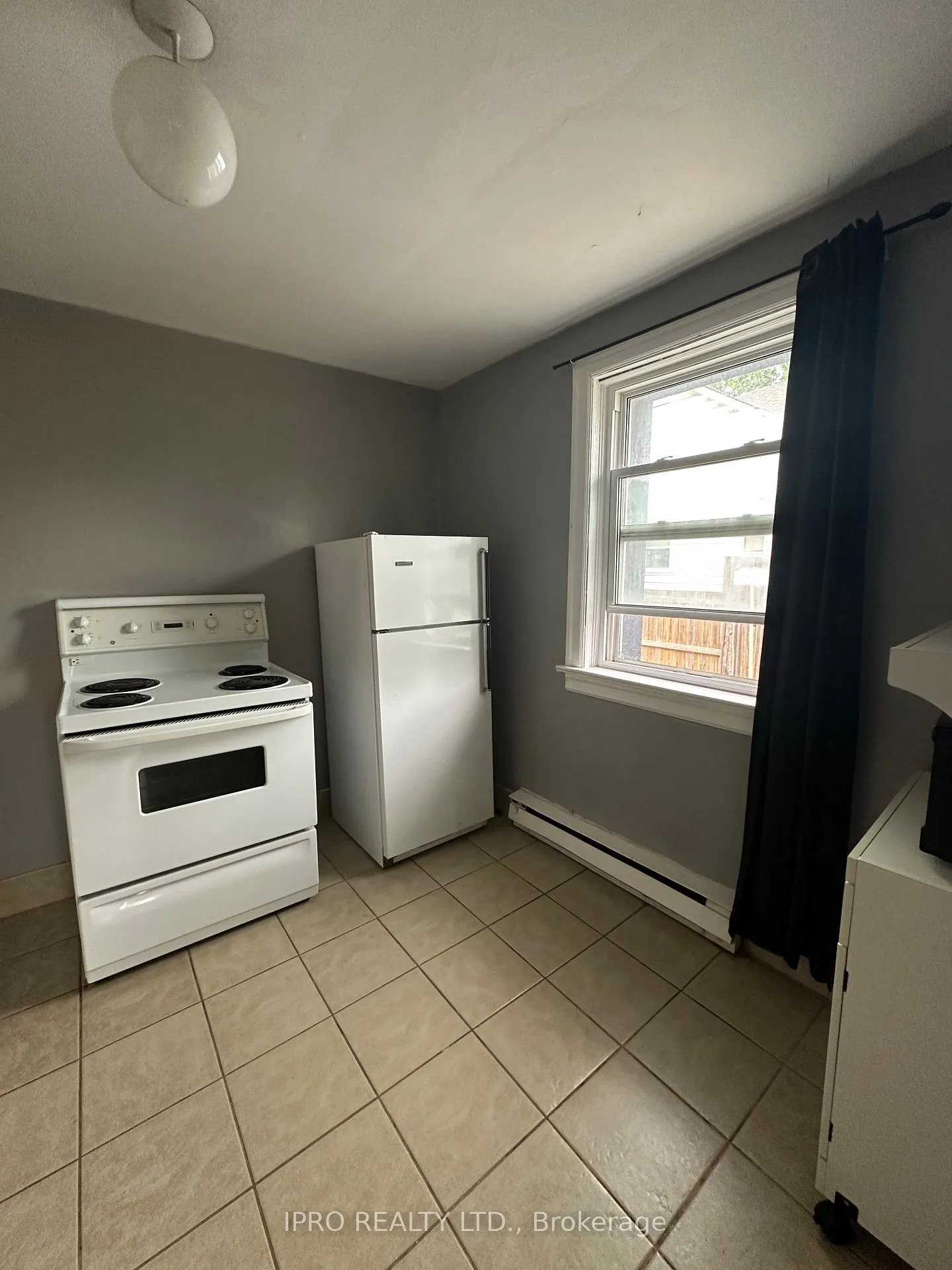 Photo 8 of Unit #2, 481 Howard Street, Oshawa, Central — HOMEH