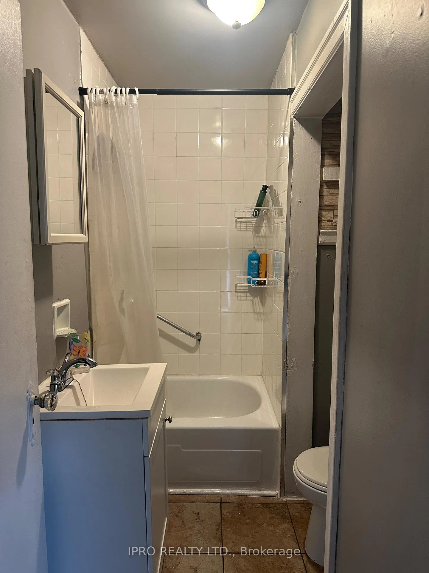 Photo 11 of Unit #2, 481 Howard Street, Oshawa, Central — HOMEH