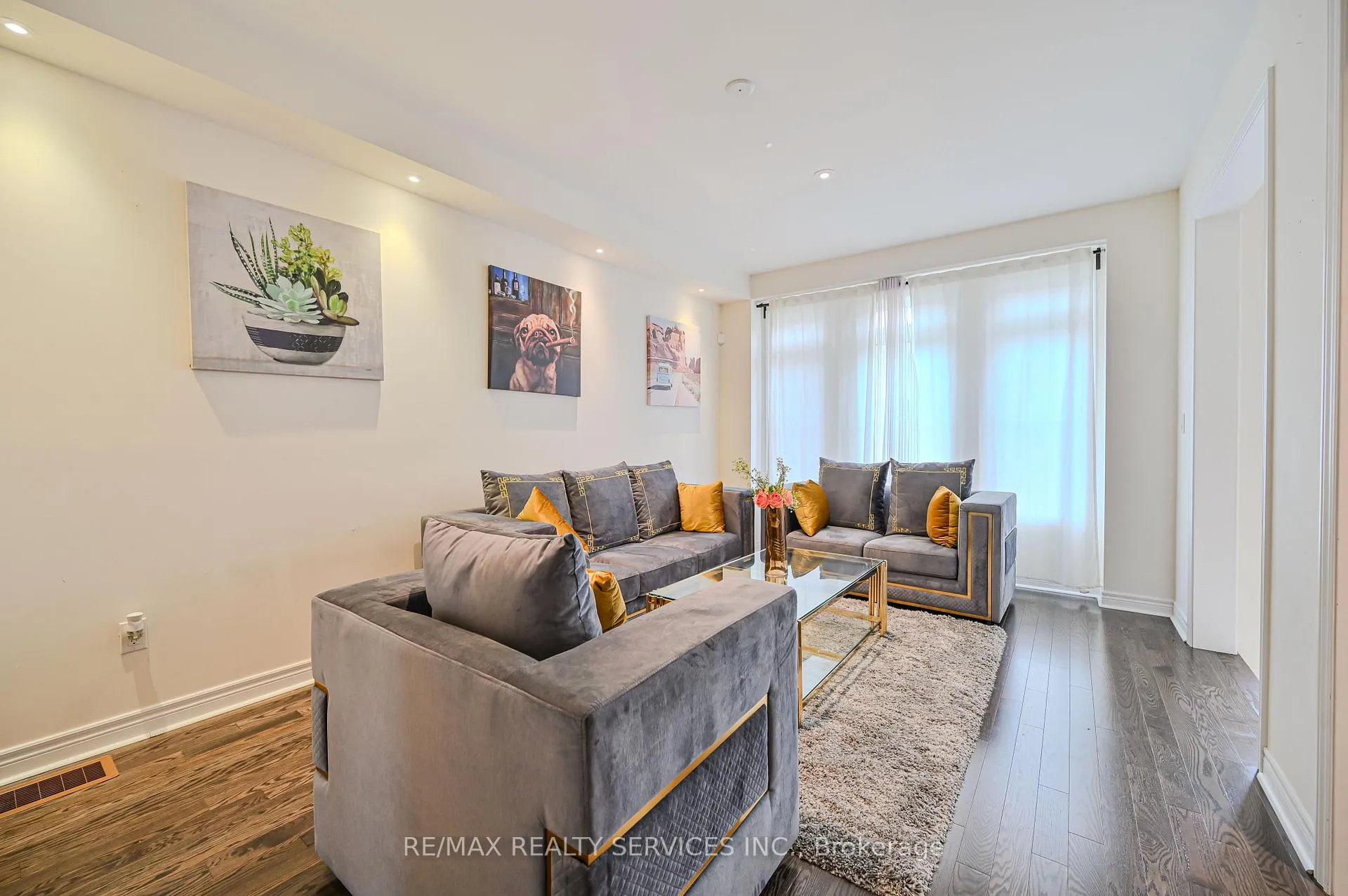 Photo 8 of 249 Inspire Boulevard, Brampton, Sandringham-Wellington North — HOMEH