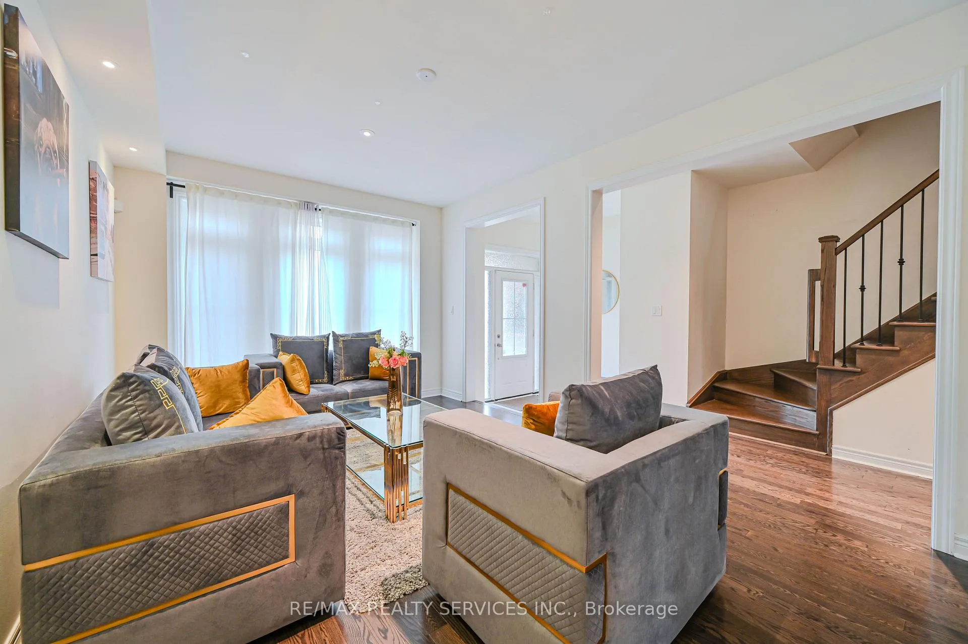 Photo 9 of 249 Inspire Boulevard, Brampton, Sandringham-Wellington North — HOMEH