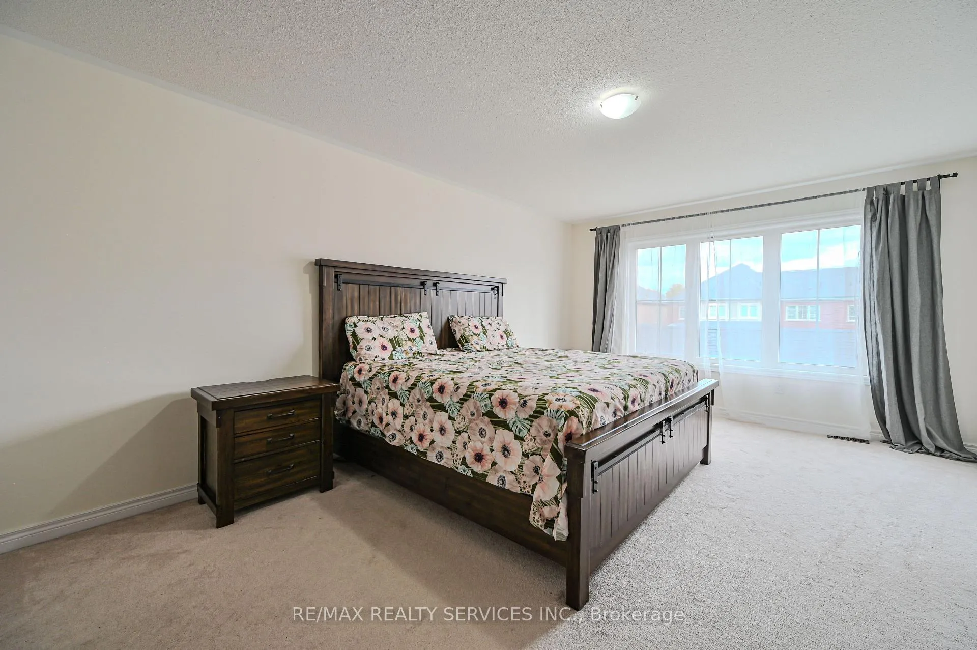 Photo 33 of 249 Inspire Boulevard, Brampton, Sandringham-Wellington North — HOMEH