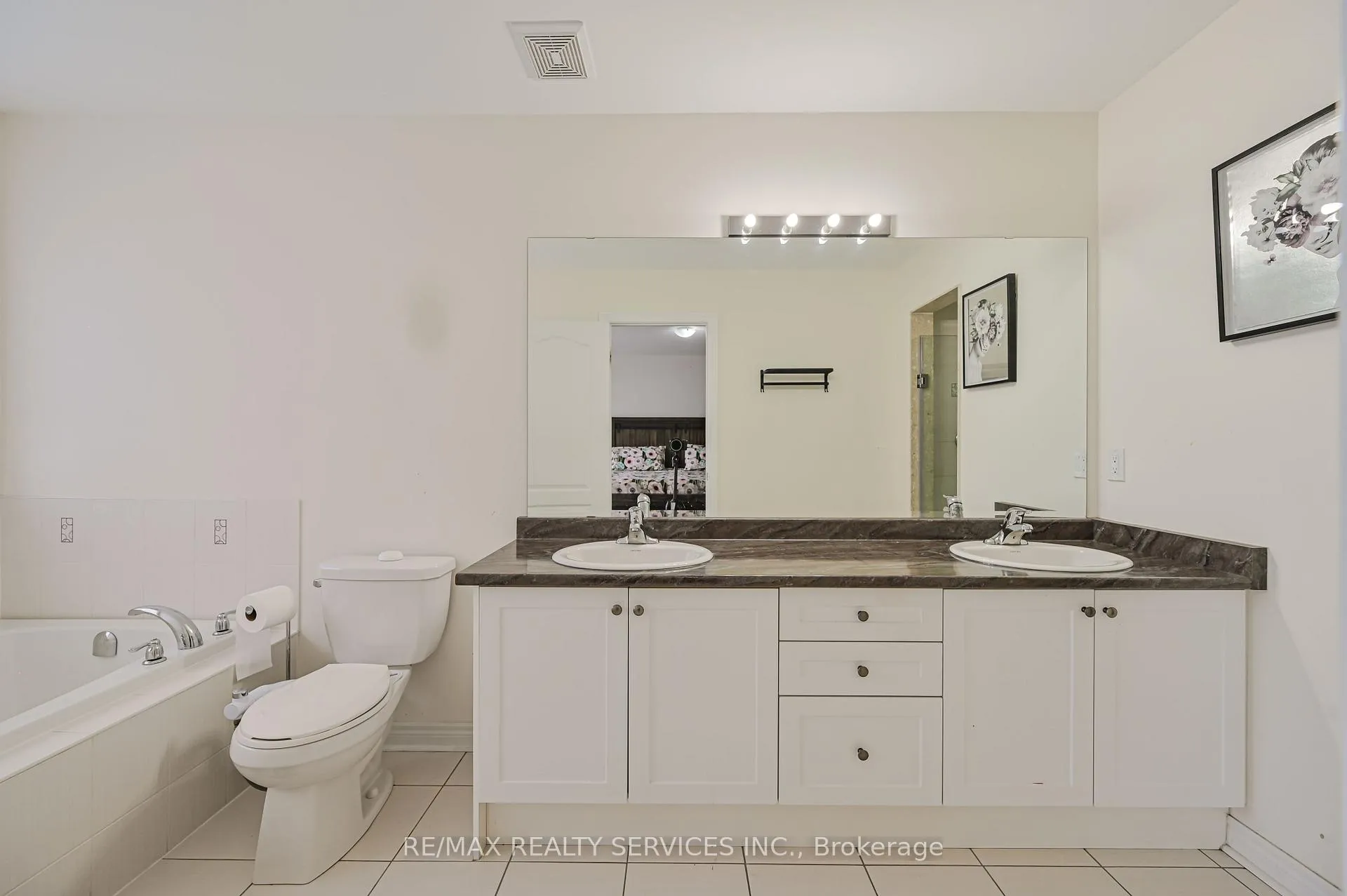 Photo 34 of 249 Inspire Boulevard, Brampton, Sandringham-Wellington North — HOMEH