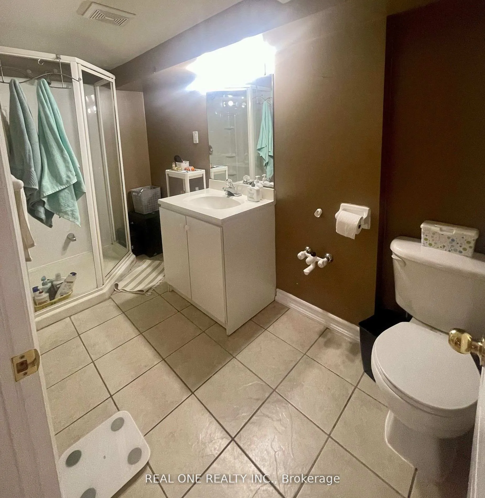 Photo 12 of 24 Southbrook Crescent, Markham, Cachet — HOMEH