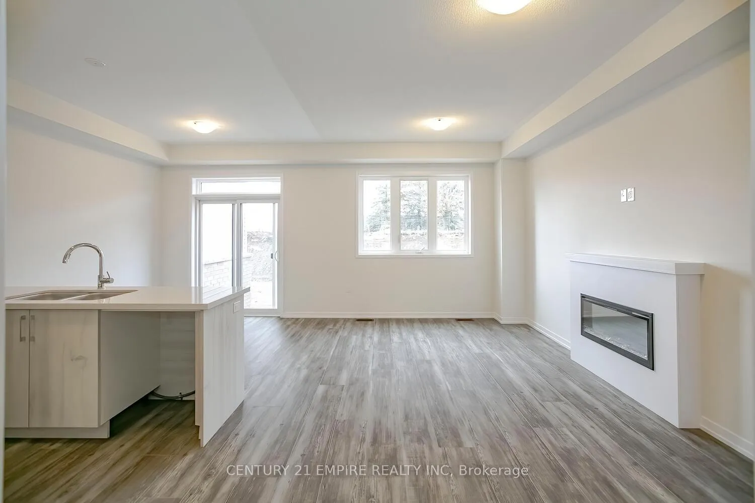 Photo 10 of 1522 Wheatcroft Drive, Oshawa, Kedron — HOMEH