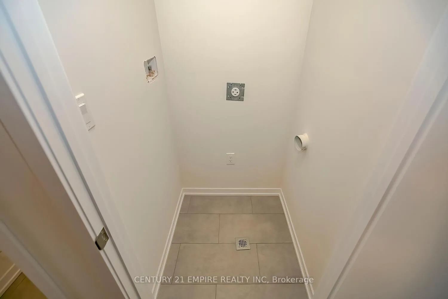 Photo 32 of 1522 Wheatcroft Drive, Oshawa, Kedron — HOMEH