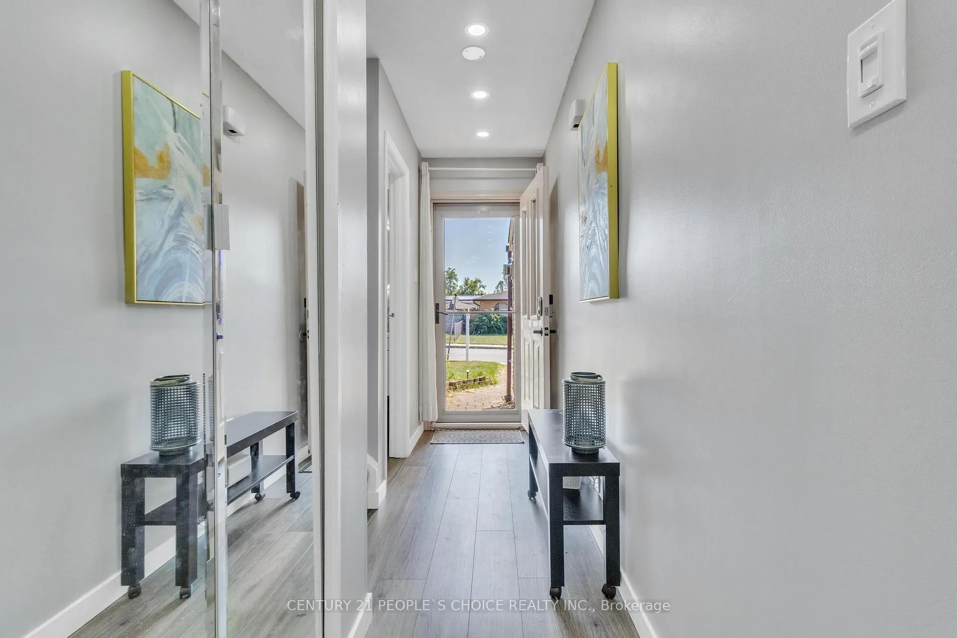 Photo 5 of 6 Congress Crescent, Hamilton, Red Hill — HOMEH