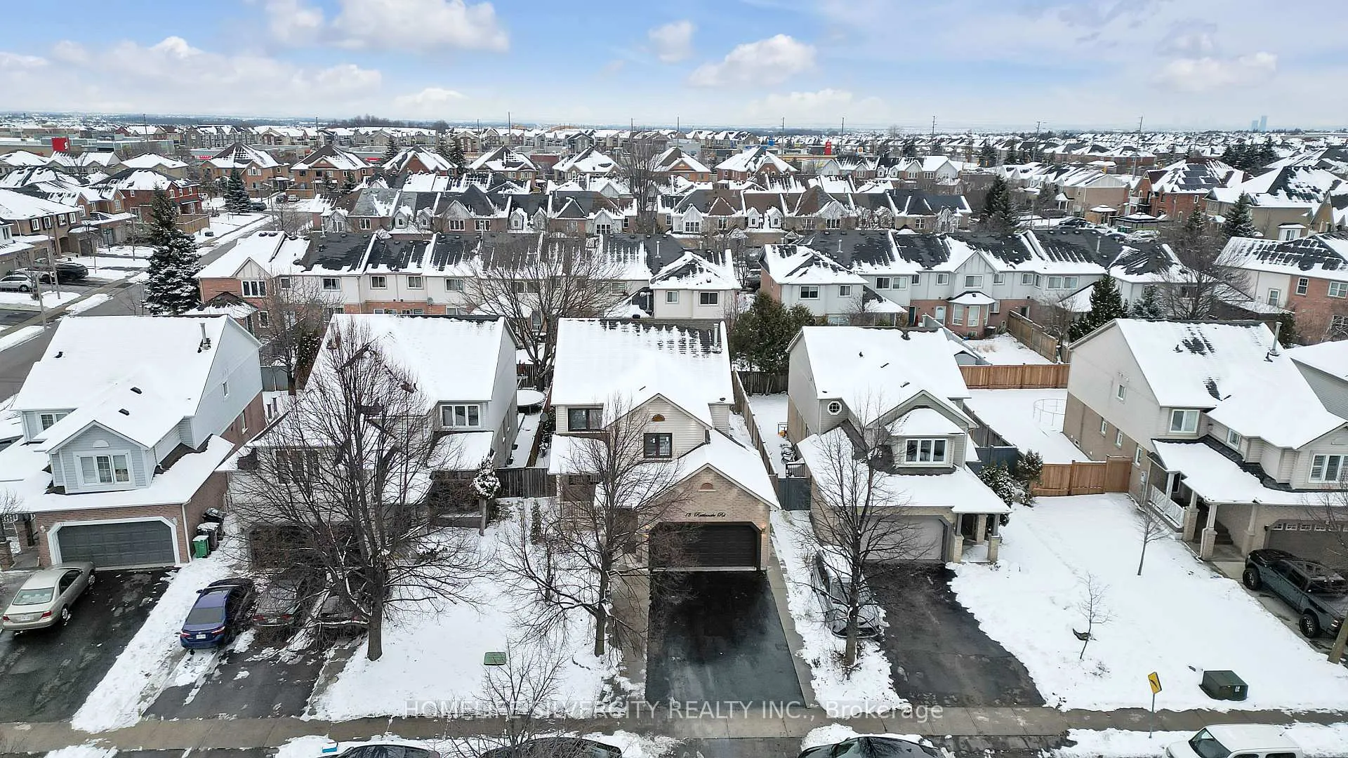 Photo 2 of 13 Rattlesnake Road W, Brampton, Sandringham-Wellington — HOMEH