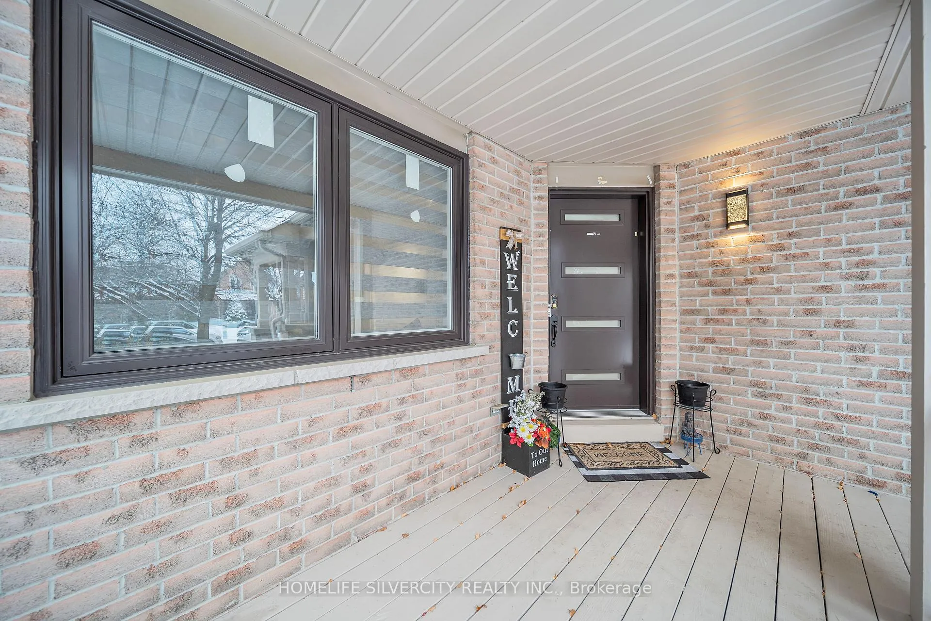 Photo 4 of 13 Rattlesnake Road W, Brampton, Sandringham-Wellington — HOMEH