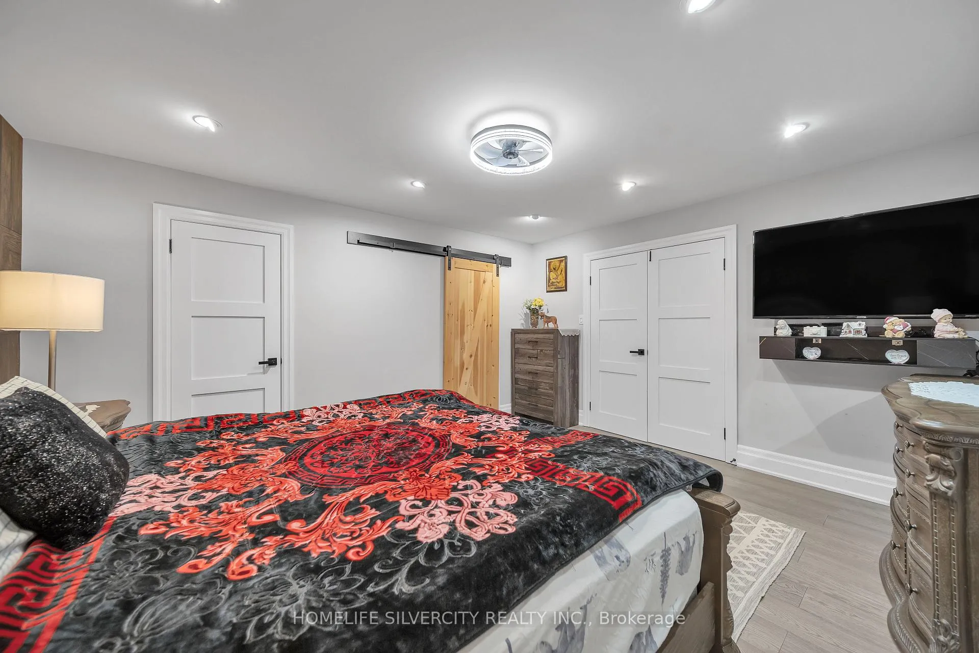 Photo 23 of 13 Rattlesnake Road W, Brampton, Sandringham-Wellington — HOMEH