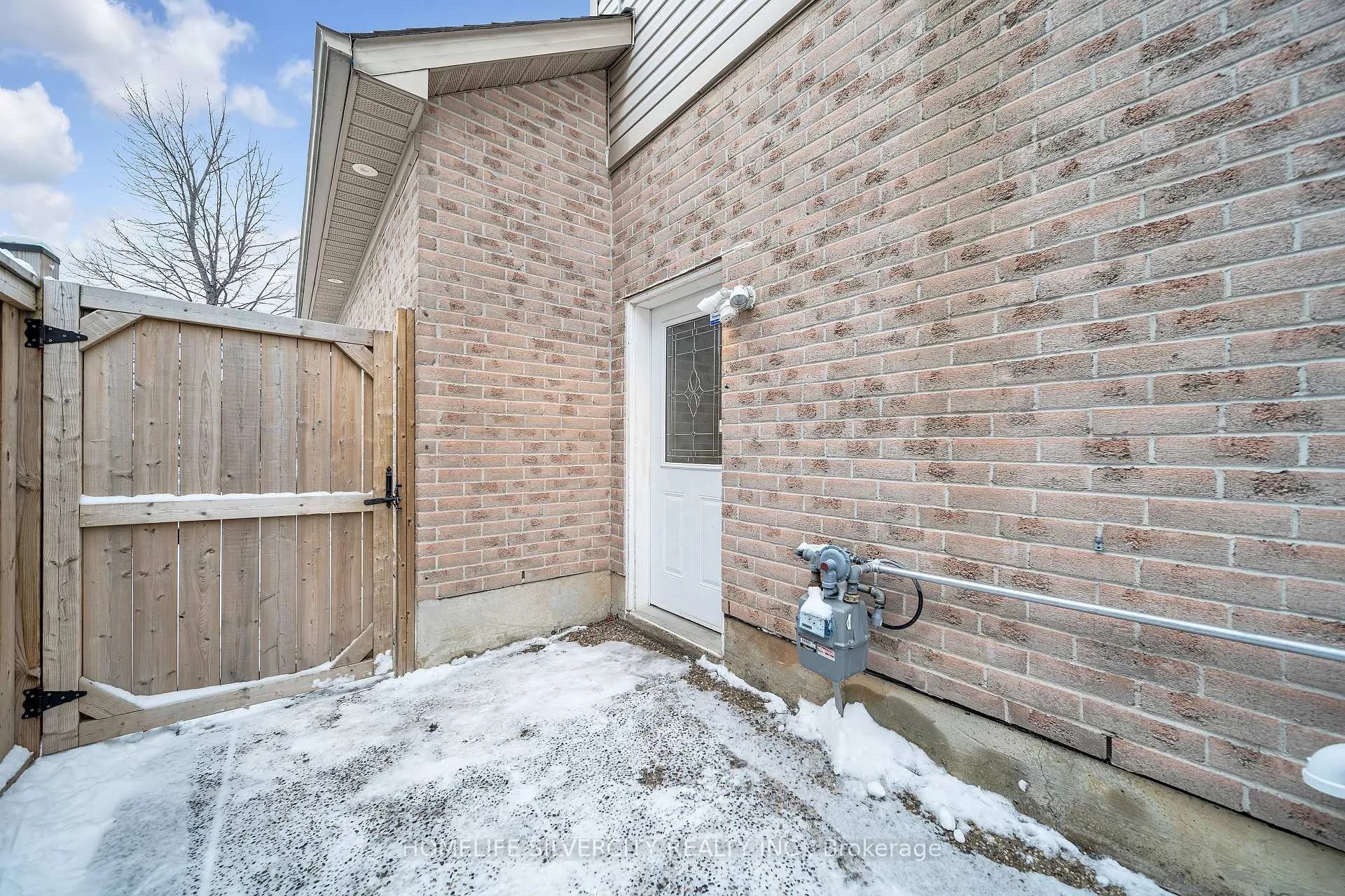 Photo 33 of 13 Rattlesnake Road W, Brampton, Sandringham-Wellington — HOMEH