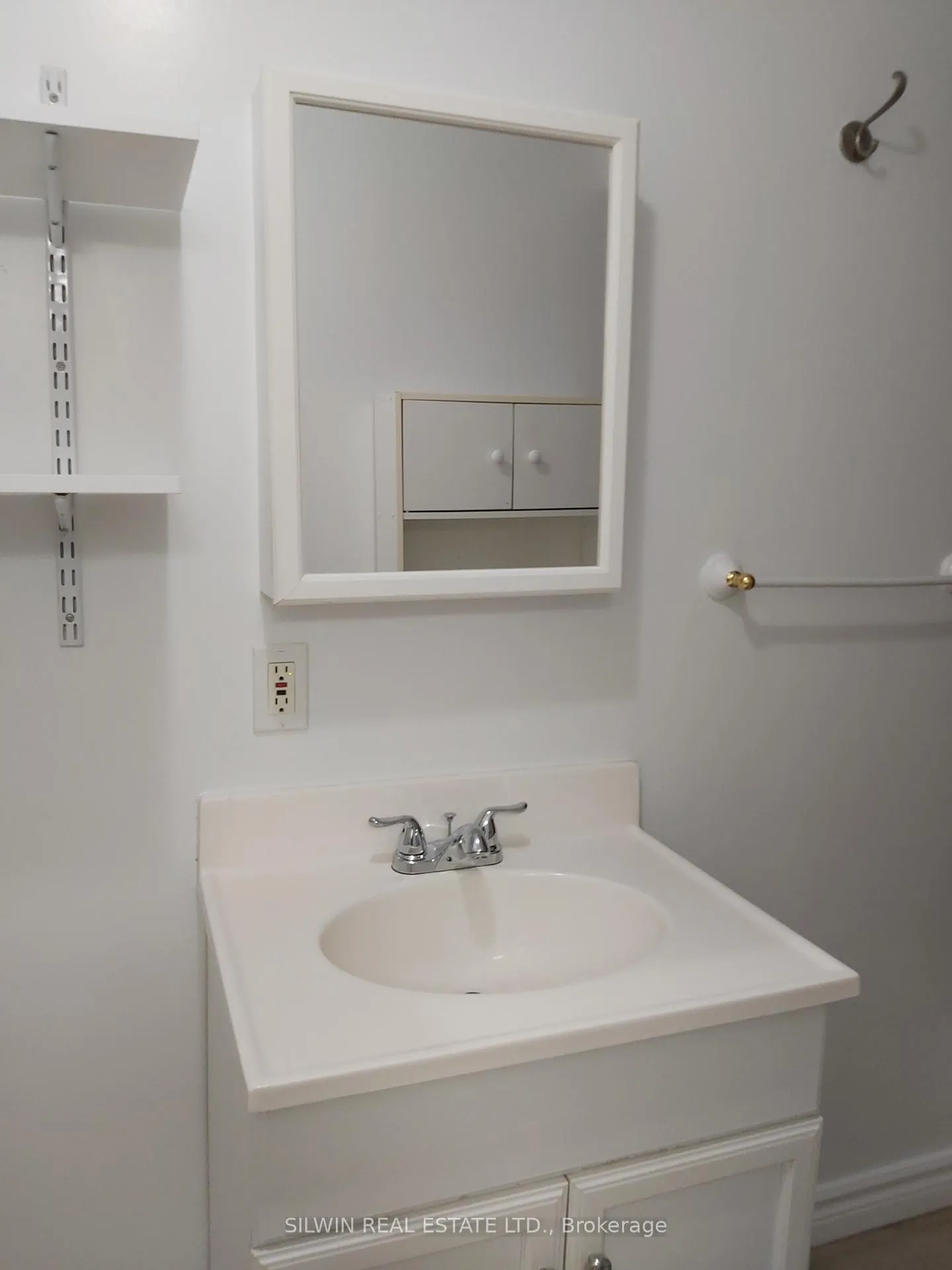 Photo 12 of Unit Bsmt, 32 Large Crescent, Ajax, Central West — HOMEH