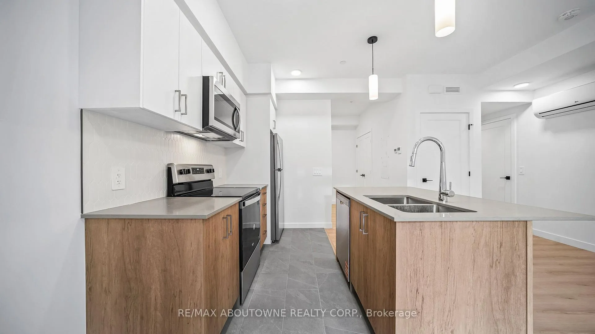 Photo 9 of Unit 73, 31 Mill Street, Kitchener — HOMEH
