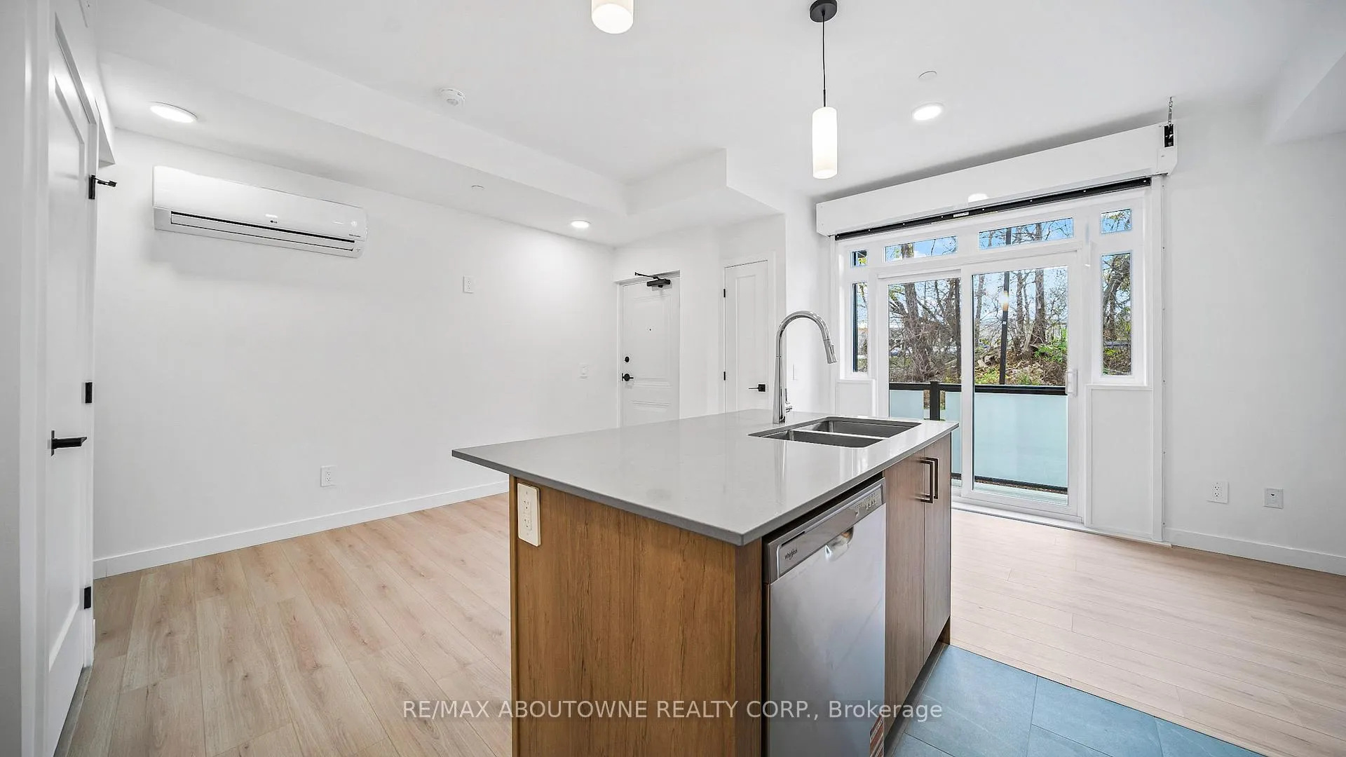 Photo 13 of Unit 73, 31 Mill Street, Kitchener — HOMEH