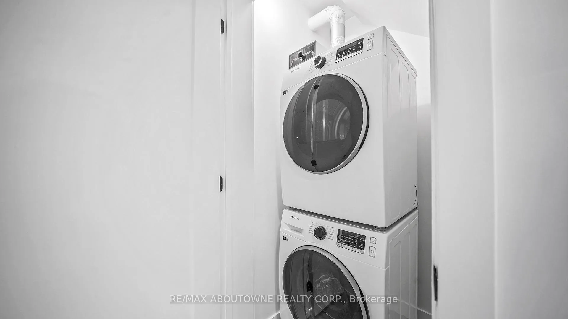 Photo 20 of Unit 73, 31 Mill Street, Kitchener — HOMEH