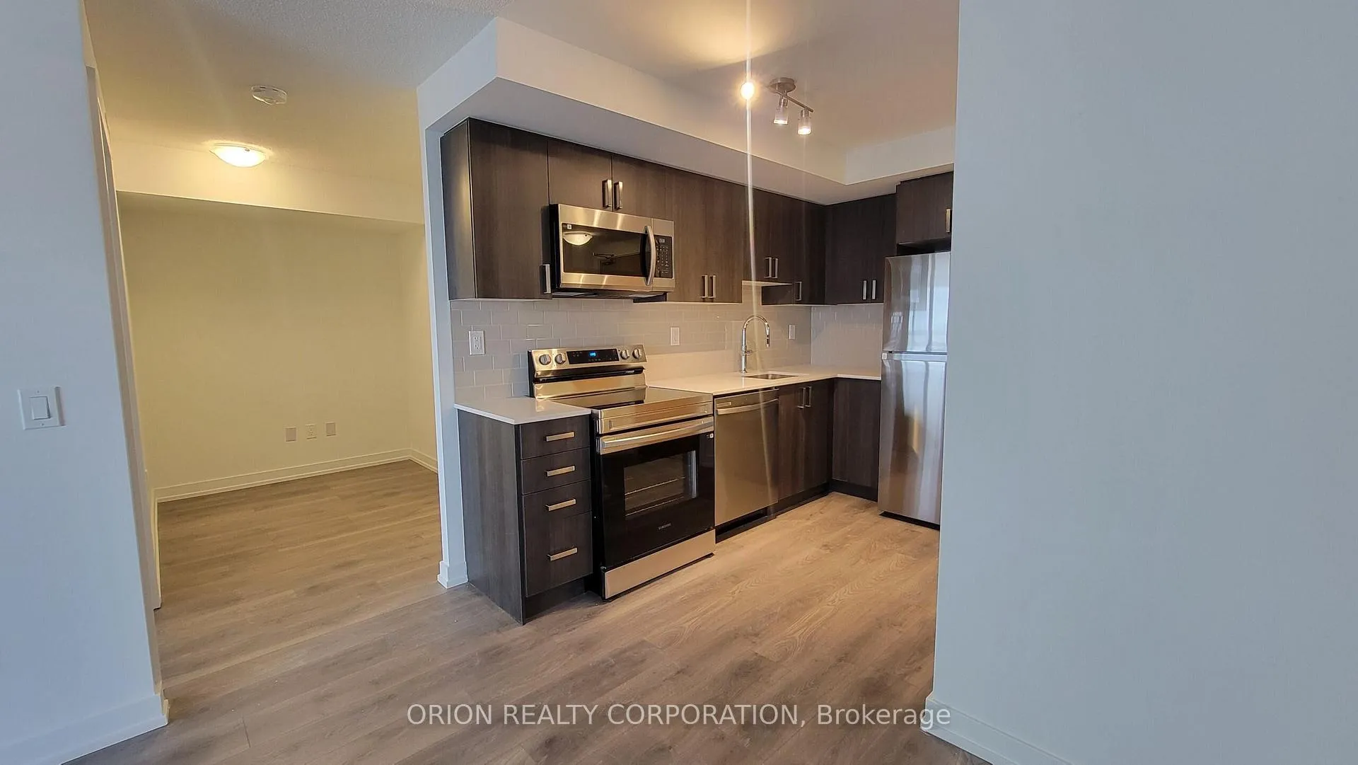 Photo 2 of Unit 2306, 1435 Celebration Drive, Pickering, Bay Ridges — HOMEH