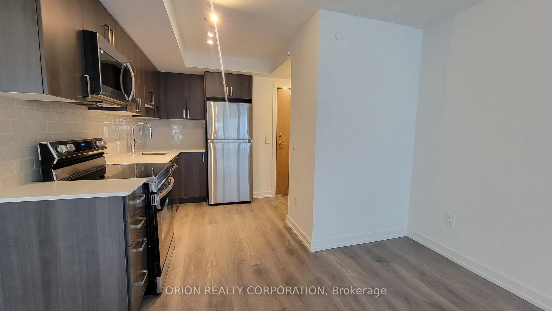 Photo 3 of Unit 2306, 1435 Celebration Drive, Pickering, Bay Ridges — HOMEH