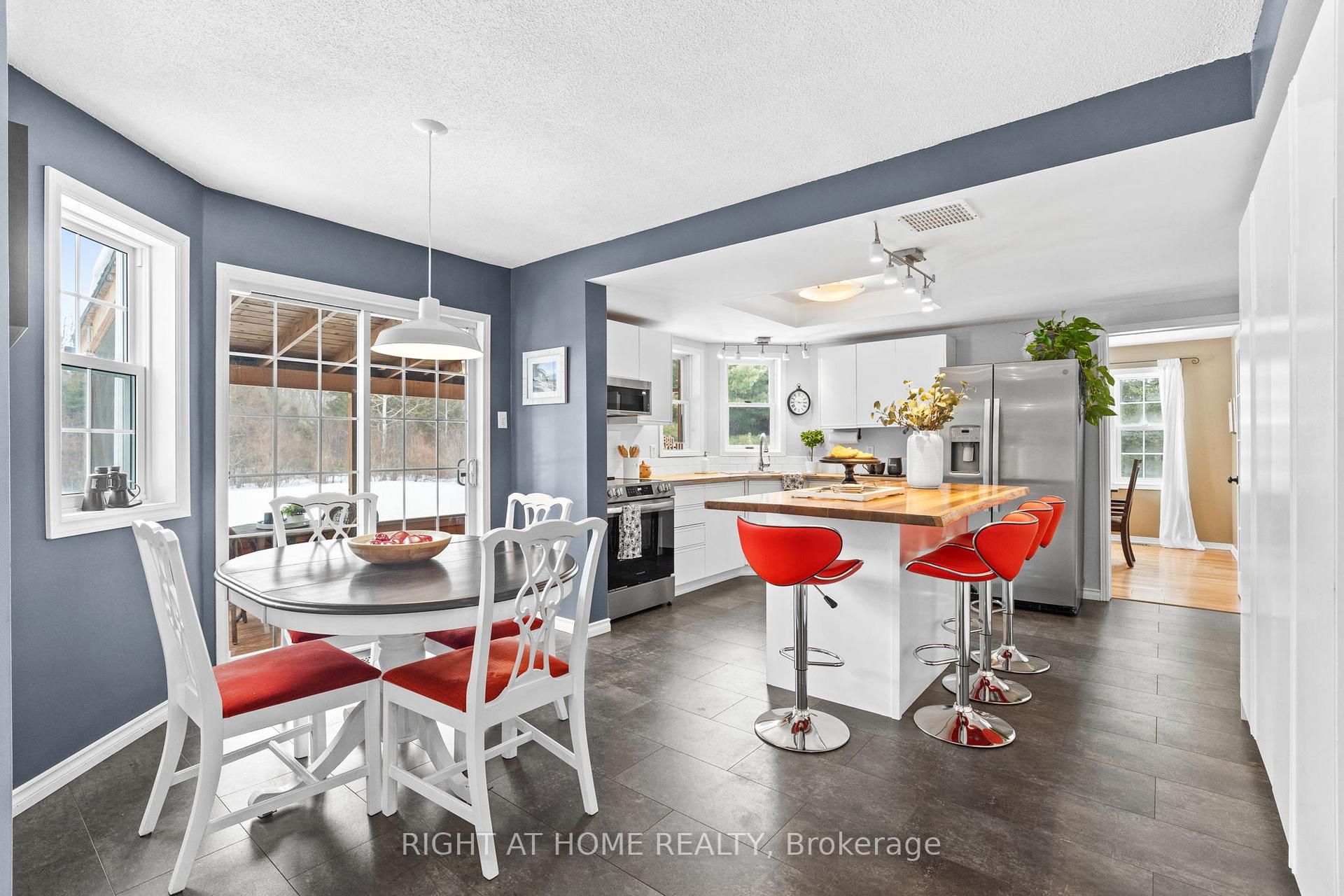 Photo 9 of 3016 Greenland Road, Ottawa, Dunrobin Shores — HOMEH
