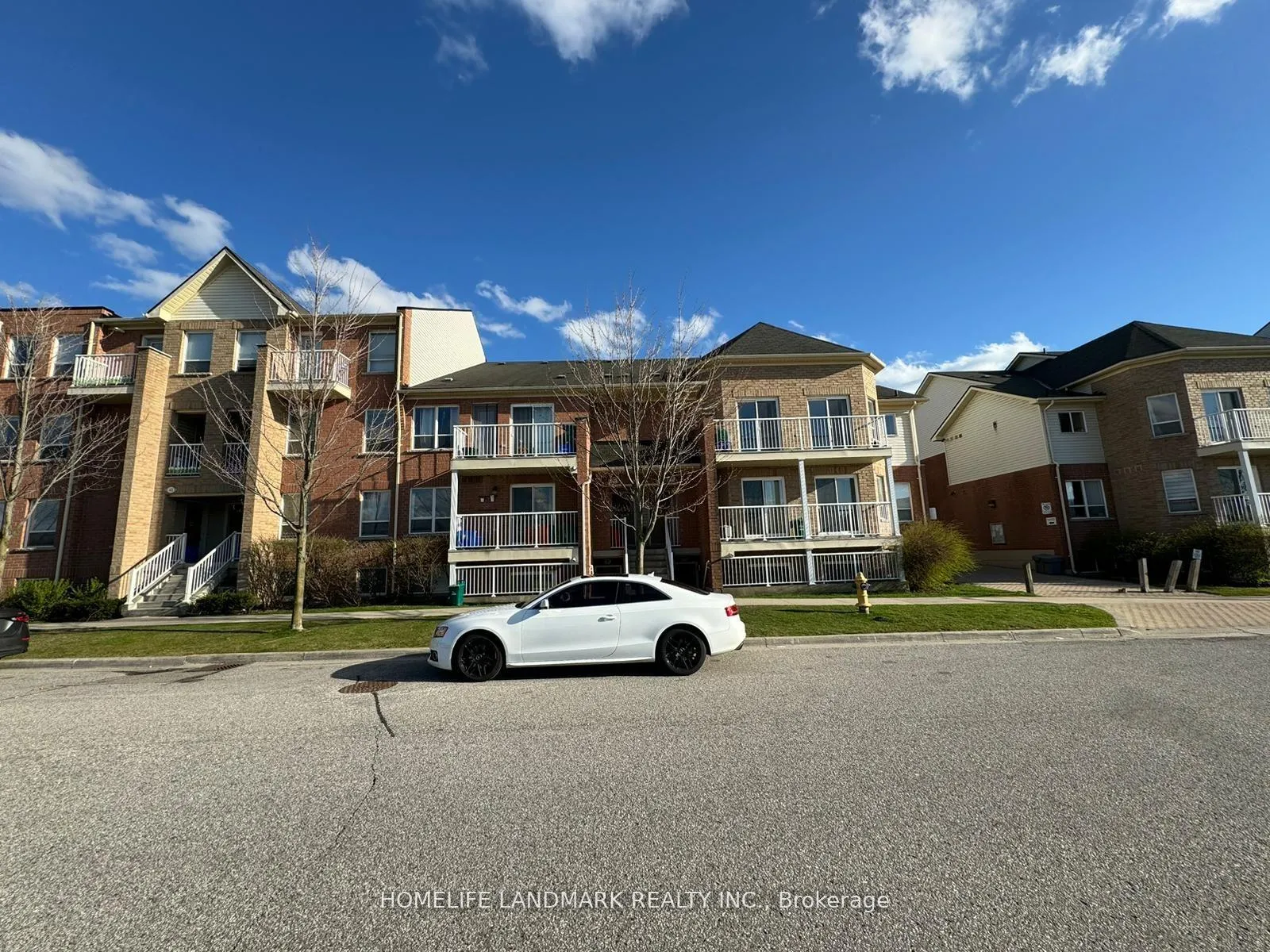 Photo 1 of Unit 53, 53 Sunrise Drive, Markham, Milliken Mills East — HOMEH
