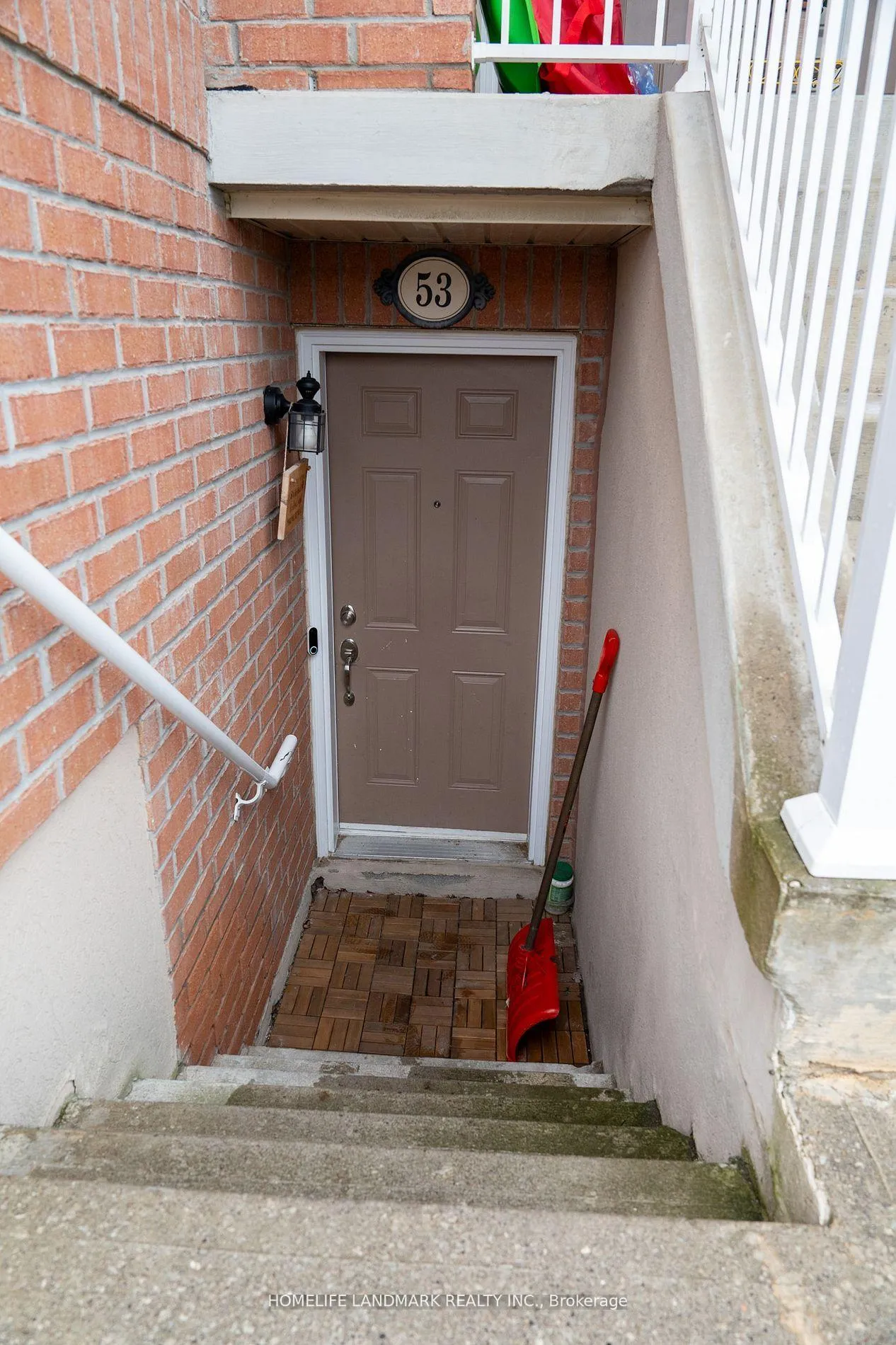 Photo 2 of Unit 53, 53 Sunrise Drive, Markham, Milliken Mills East — HOMEH