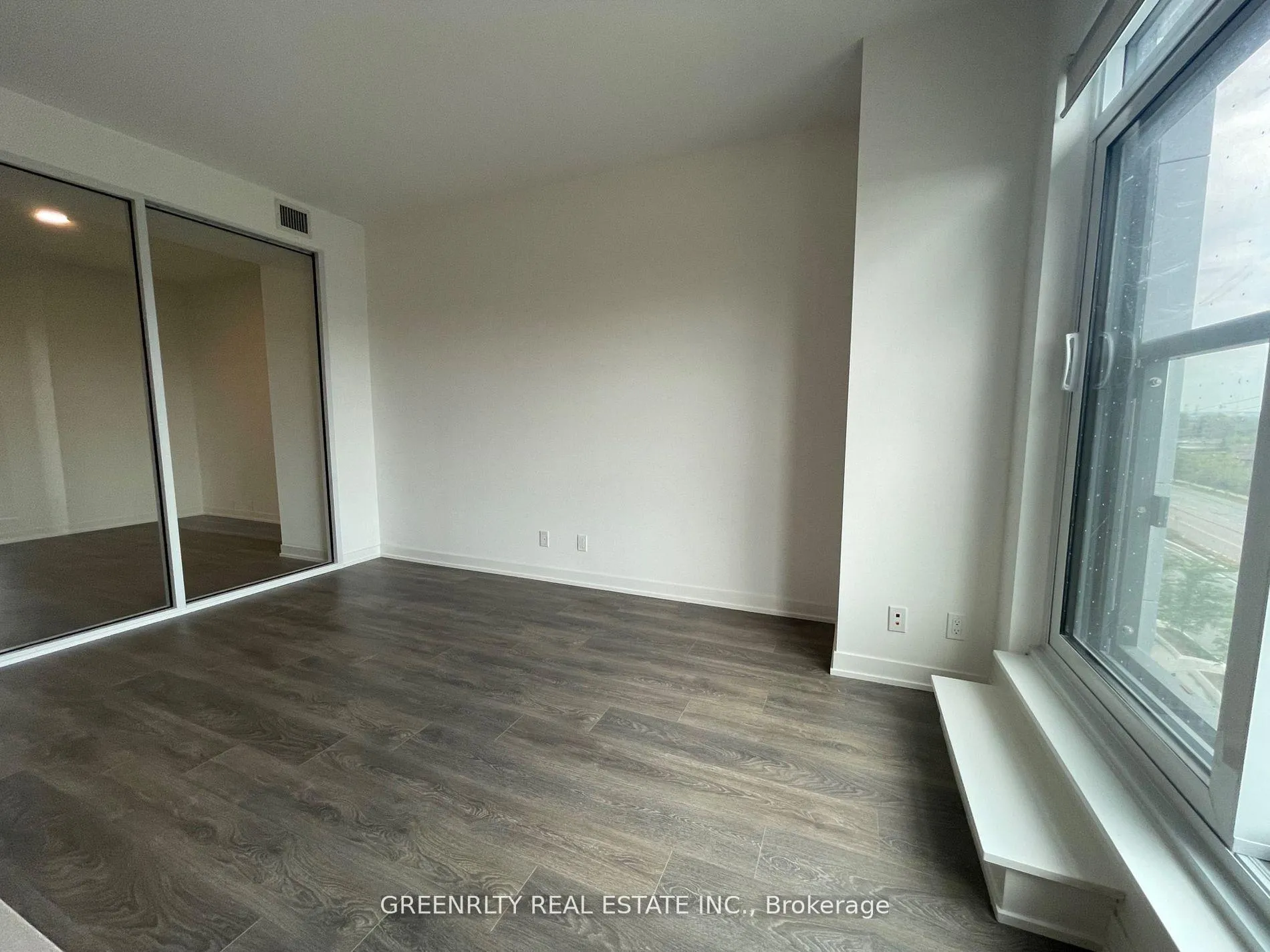 Photo 9 of Unit 515, 7950 Bathurst Street, Vaughan, Beverley Glen — HOMEH