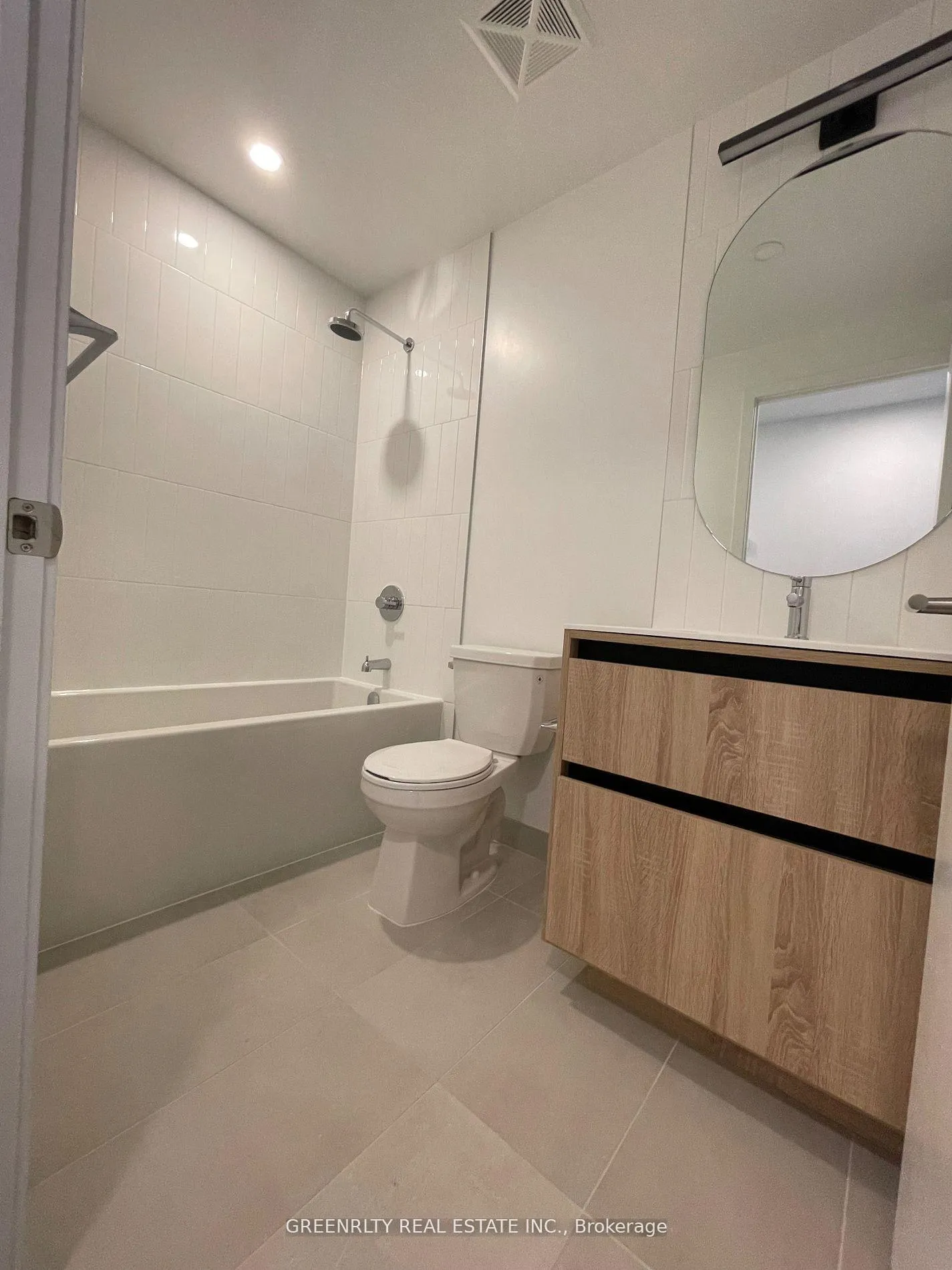 Photo 18 of Unit 515, 7950 Bathurst Street, Vaughan, Beverley Glen — HOMEH