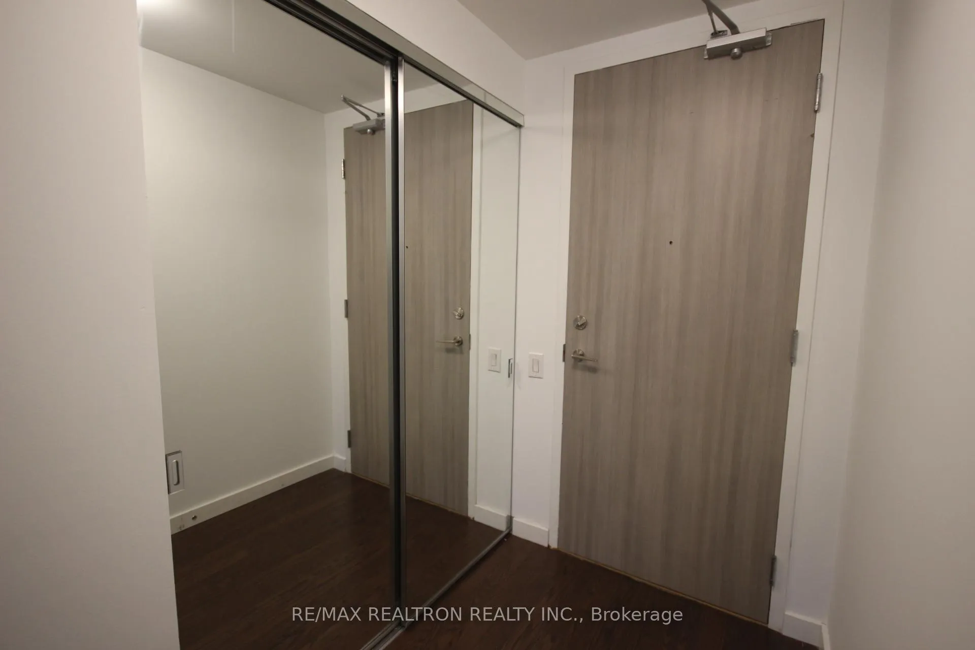 Photo 5 of Unit 710, 390 Cherry Street, Toronto, Waterfront Communities — HOMEH