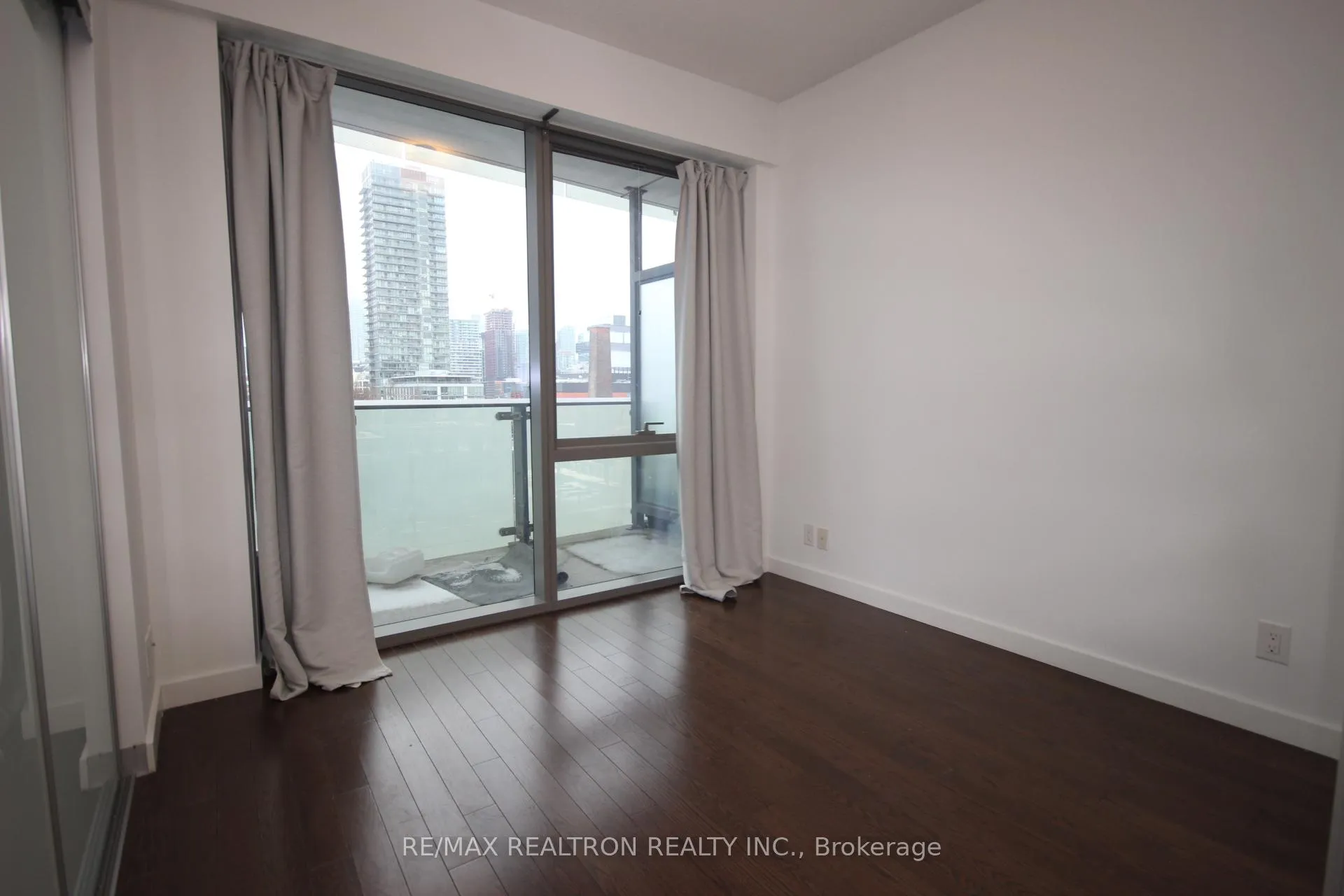 Photo 15 of Unit 710, 390 Cherry Street, Toronto, Waterfront Communities — HOMEH