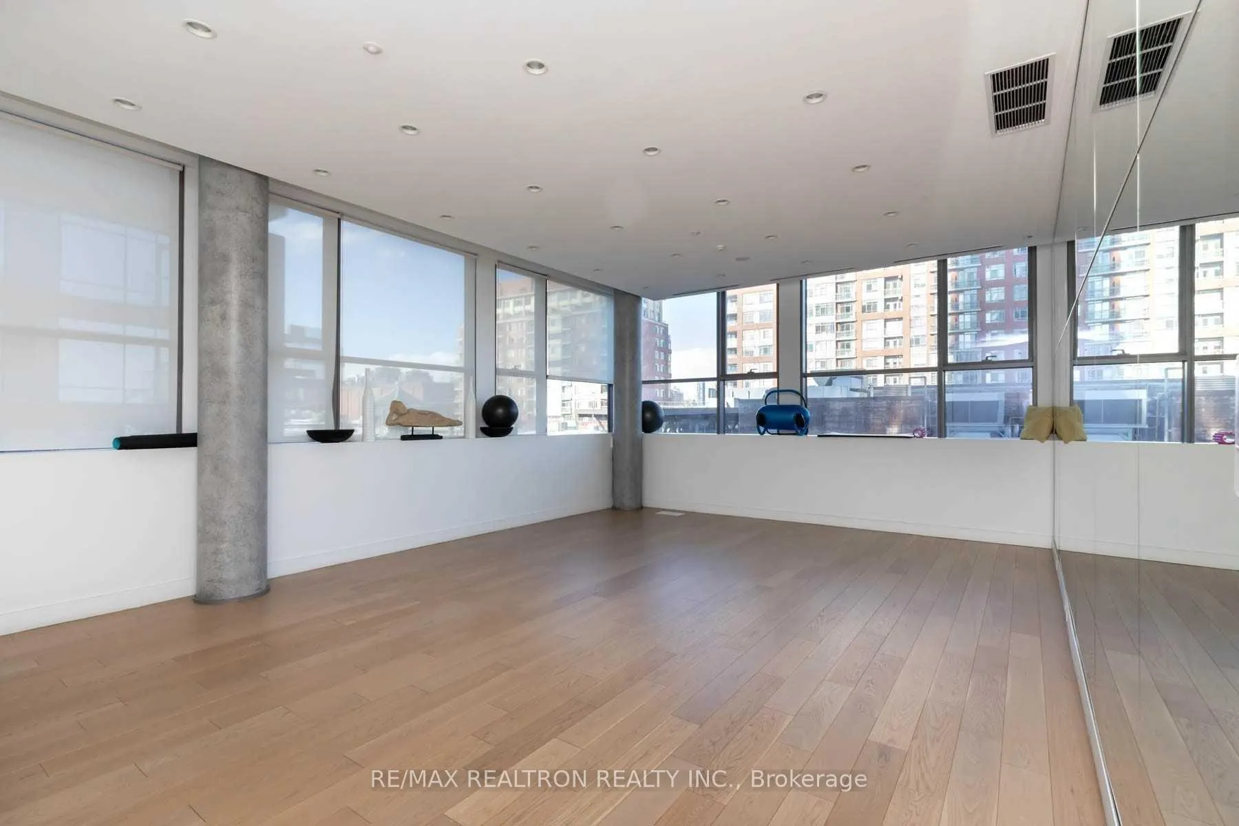 Photo 32 of Unit 710, 390 Cherry Street, Toronto, Waterfront Communities — HOMEH