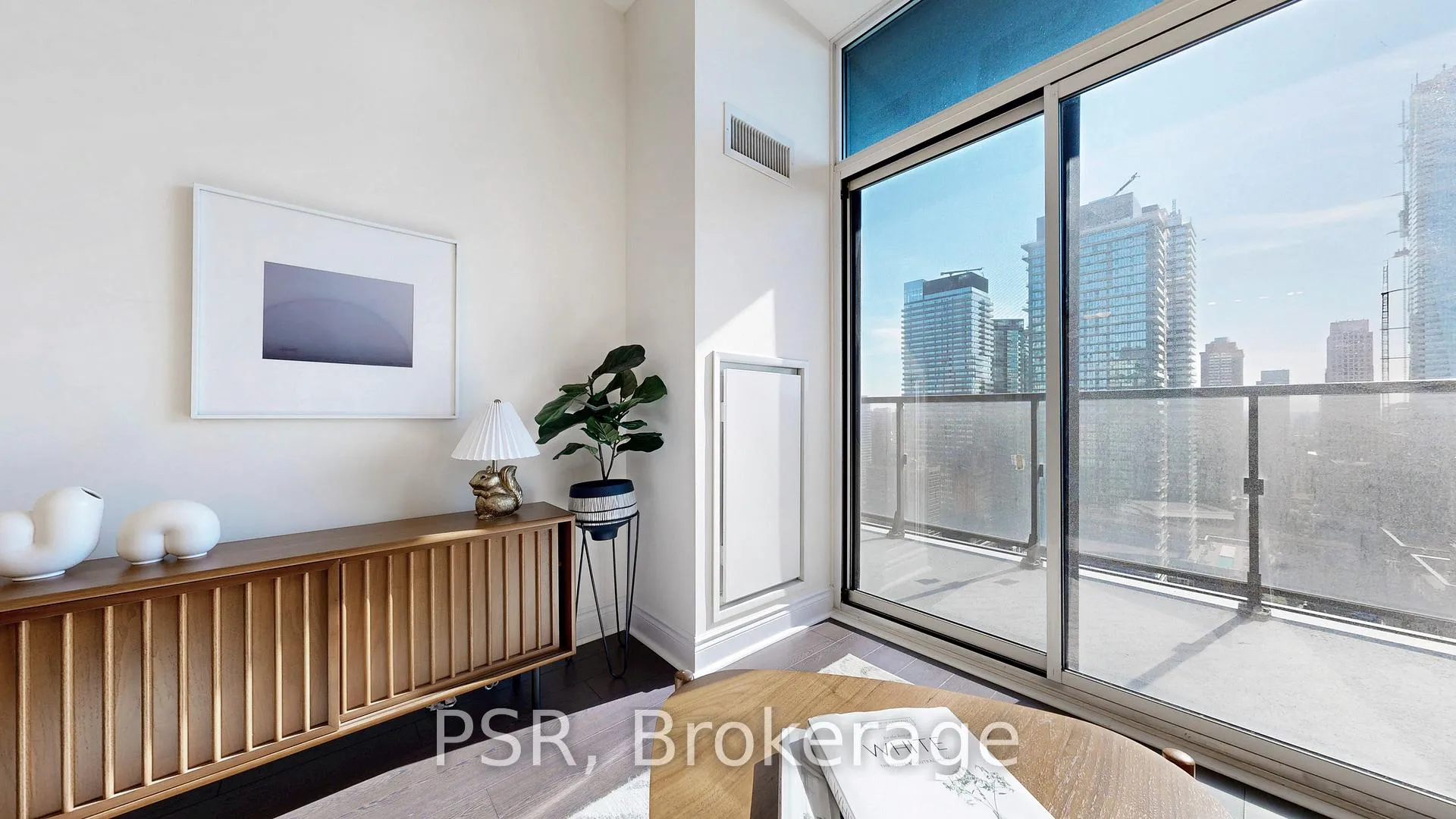 Photo 6 of Unit 3406, 28 Ted Rogers Way, Toronto, Church-Yonge Corridor — HOMEH