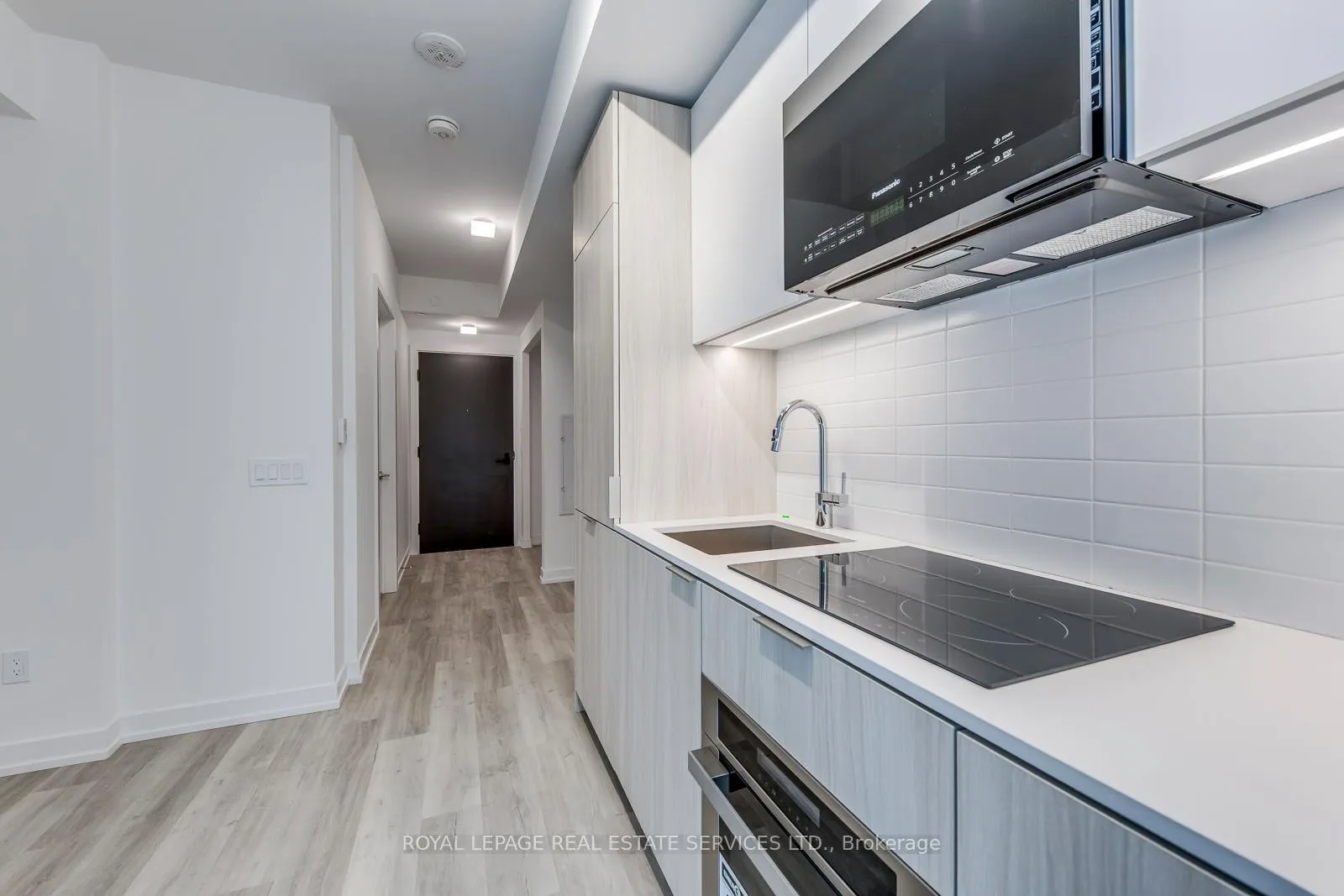 Photo 7 of Unit 828, 28 Eastern Avenue, Toronto, Moss Park — HOMEH