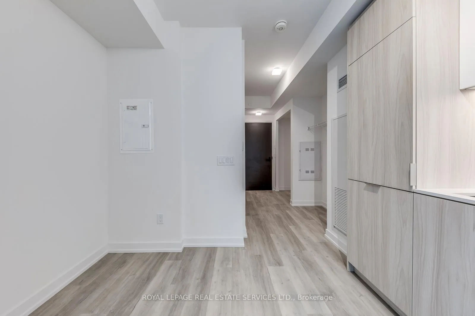 Photo 9 of Unit 828, 28 Eastern Avenue, Toronto, Moss Park — HOMEH