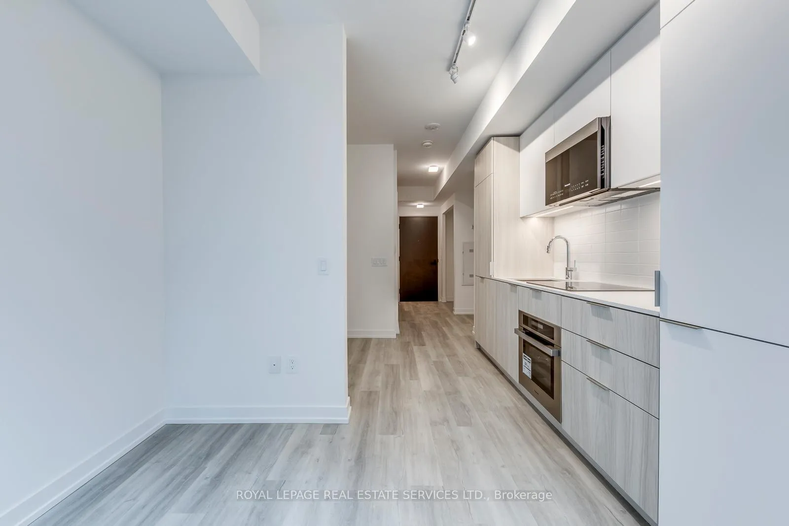 Photo 13 of Unit 828, 28 Eastern Avenue, Toronto, Moss Park — HOMEH