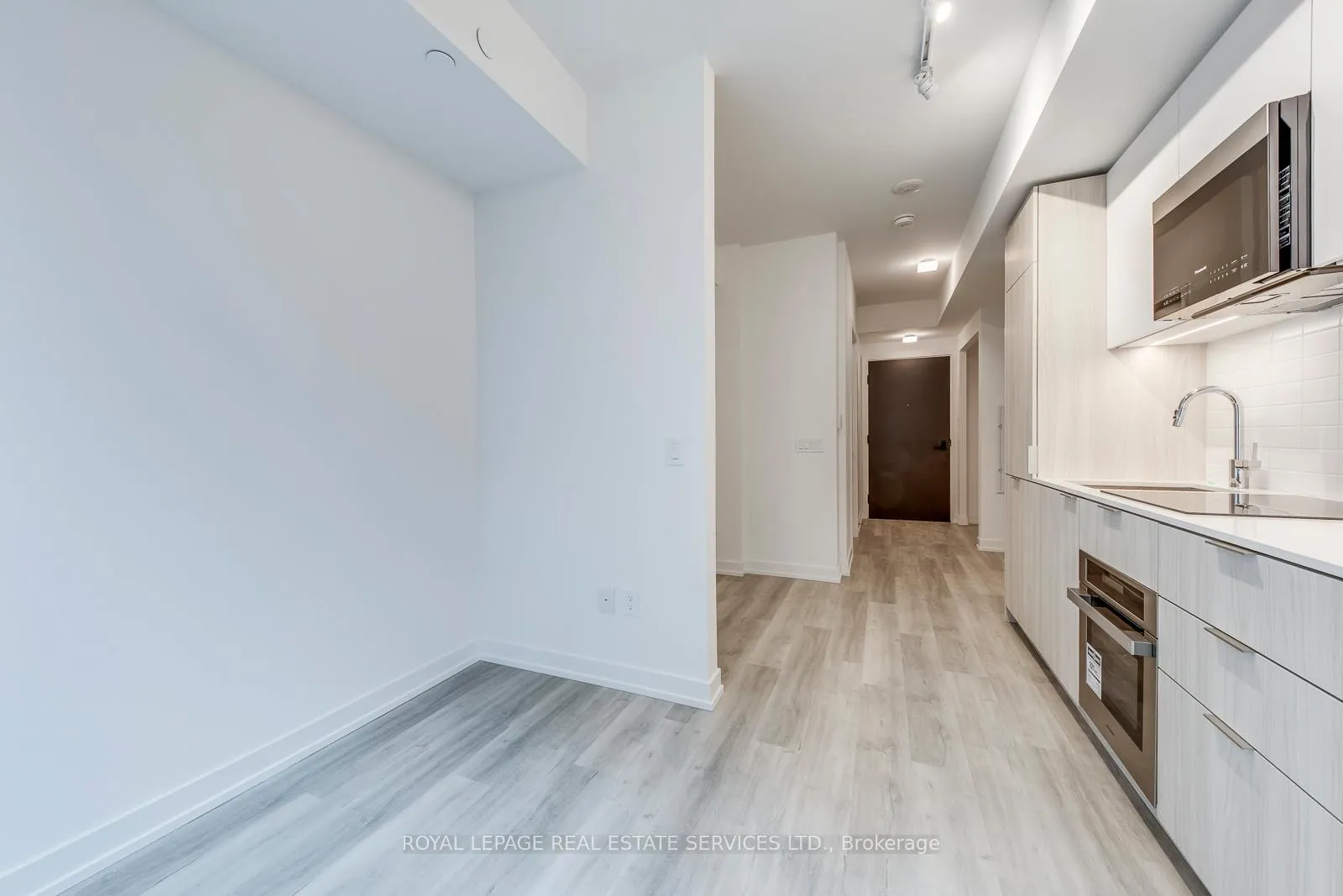 Photo 14 of Unit 828, 28 Eastern Avenue, Toronto, Moss Park — HOMEH