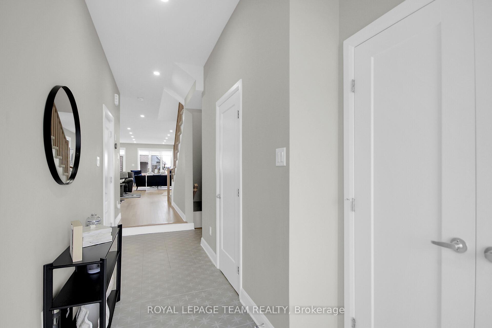 Photo 4 of 47 Mandevilla Crescent, Ottawa, Blossom Park/Kemp Park/Findlay Creek — HOMEH