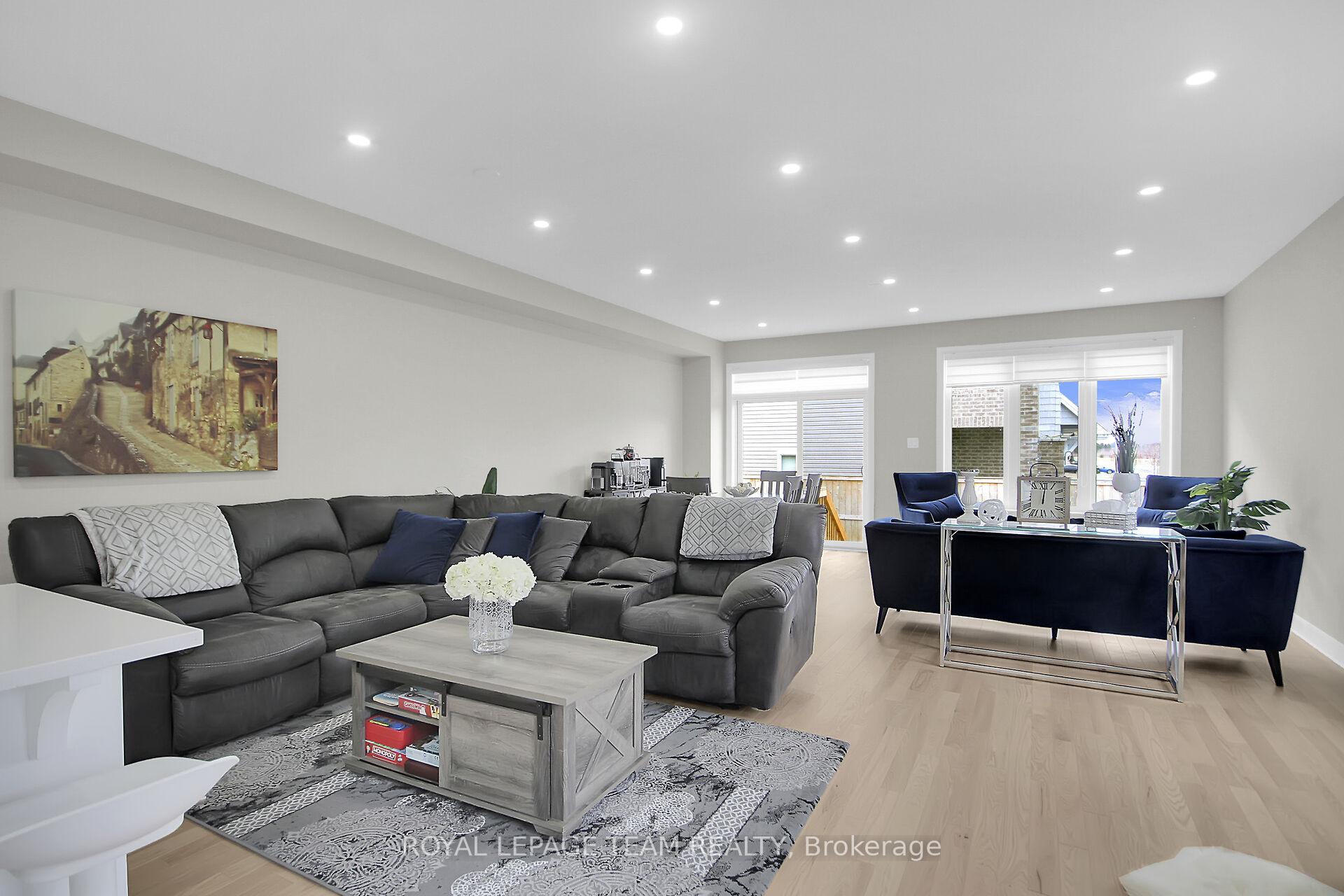 Photo 14 of 47 Mandevilla Crescent, Ottawa, Blossom Park/Kemp Park/Findlay Creek — HOMEH