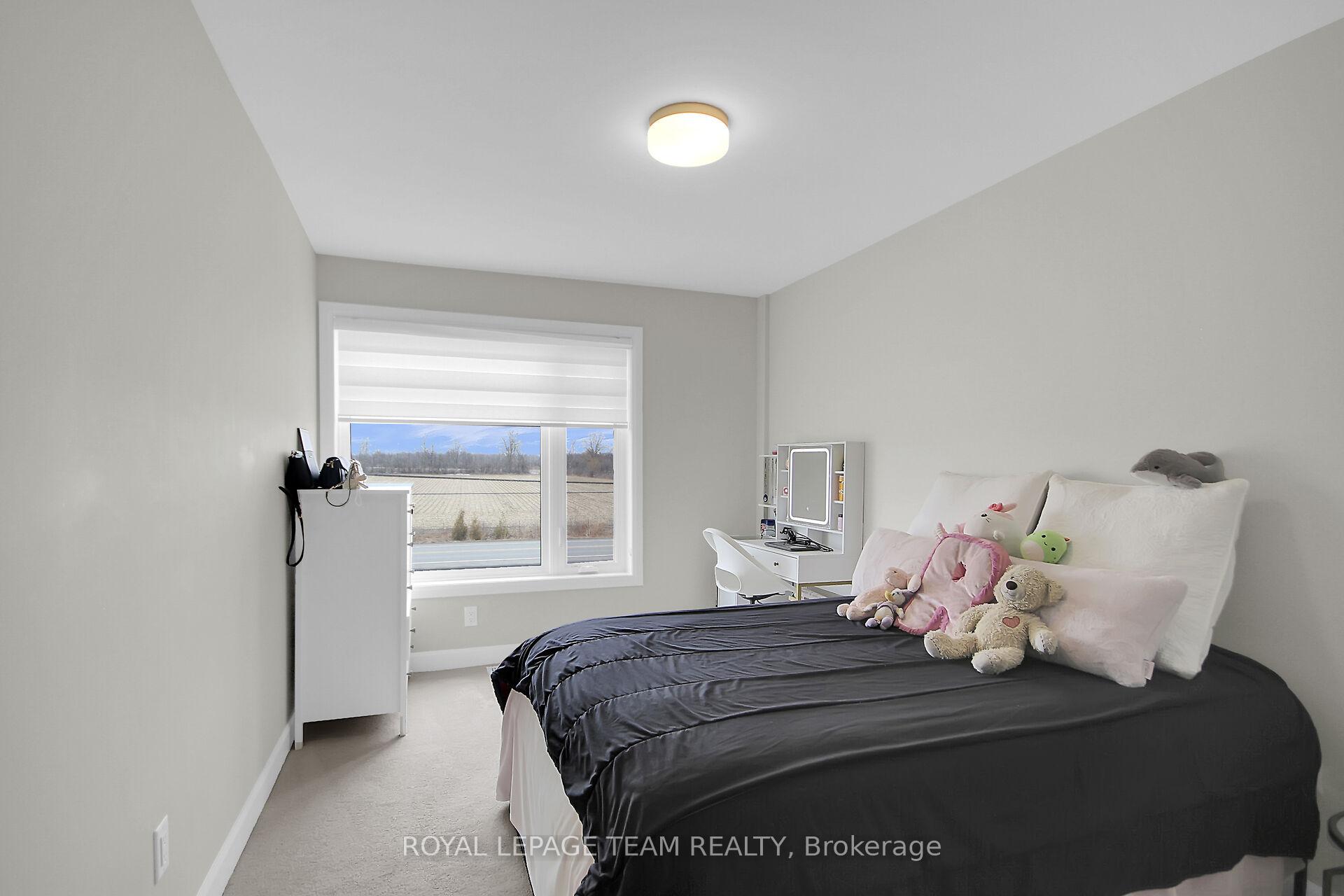 Photo 30 of 47 Mandevilla Crescent, Ottawa, Blossom Park/Kemp Park/Findlay Creek — HOMEH