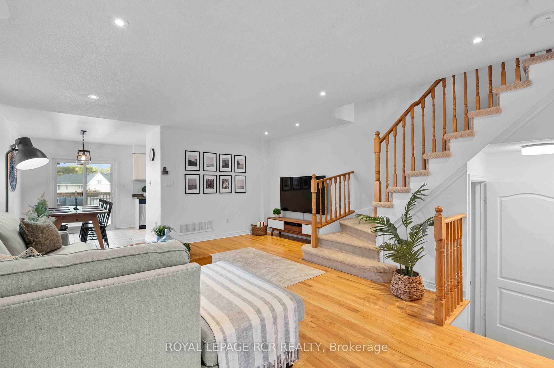 Photo 4 of 103 Grapevine Road, Caledon, Bolton West — HOMEH