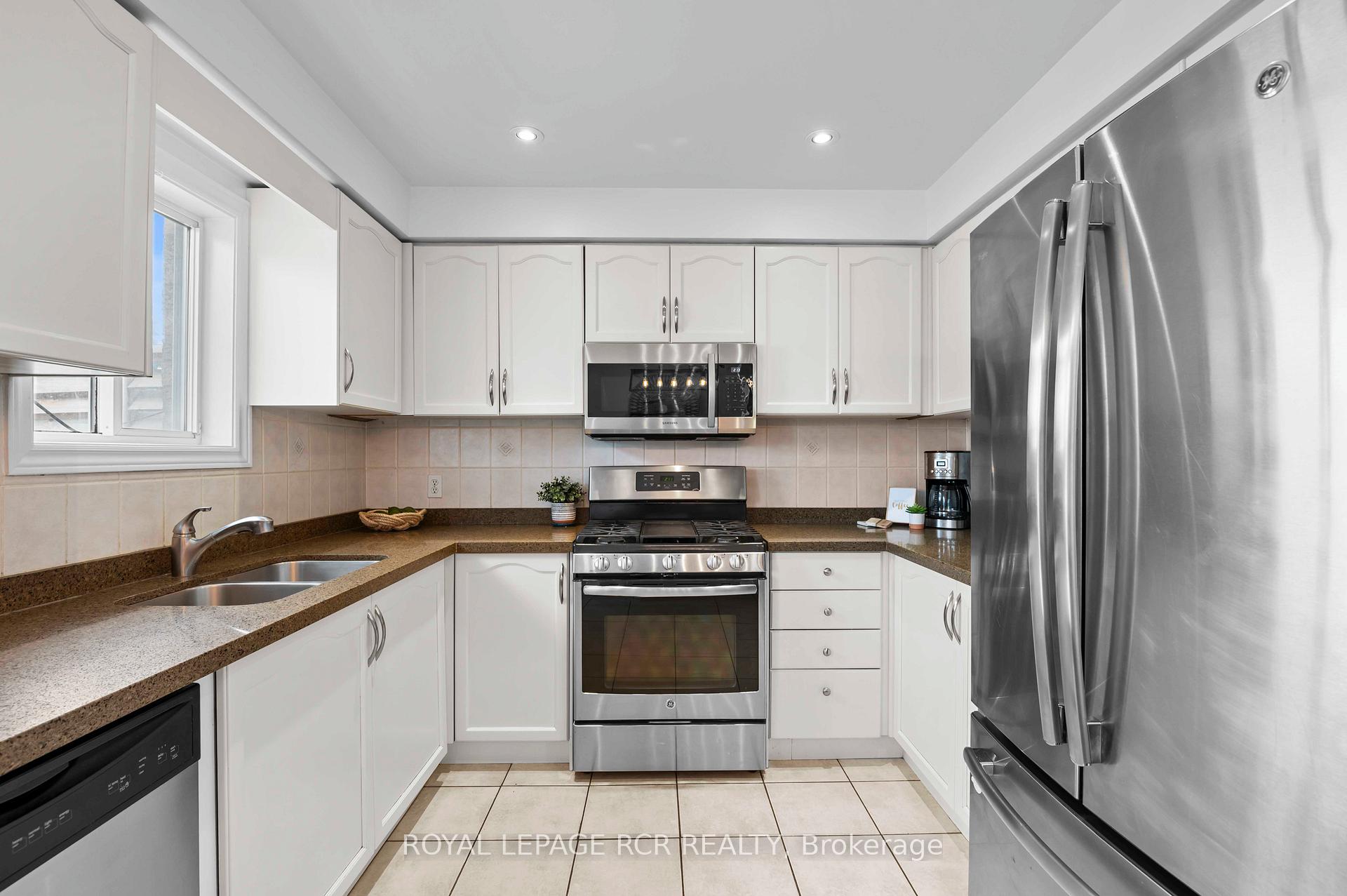 Photo 32 of 103 Grapevine Road, Caledon, Bolton West — HOMEH