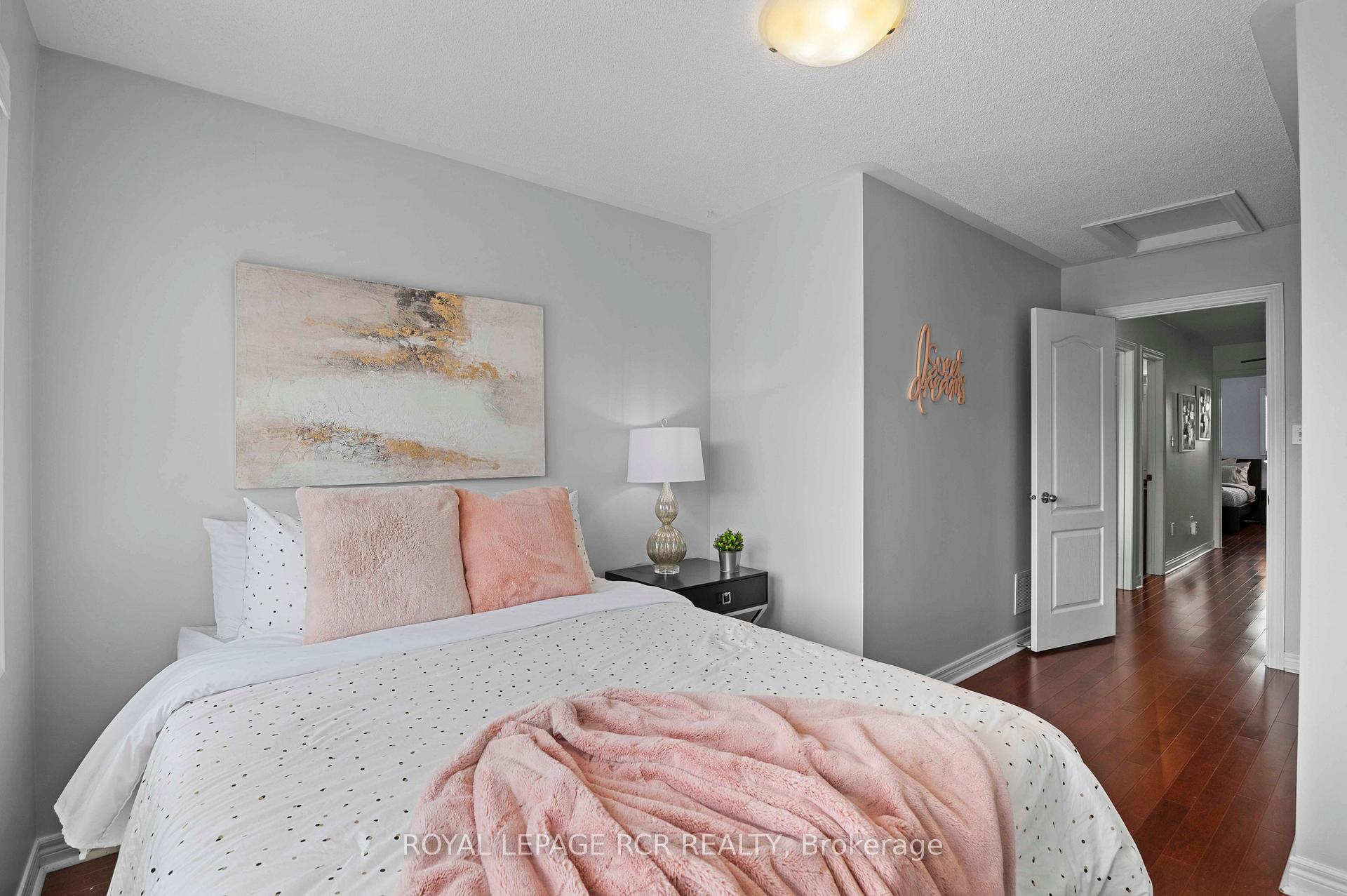 Photo 16 of 103 Grapevine Road, Caledon, Bolton West — HOMEH