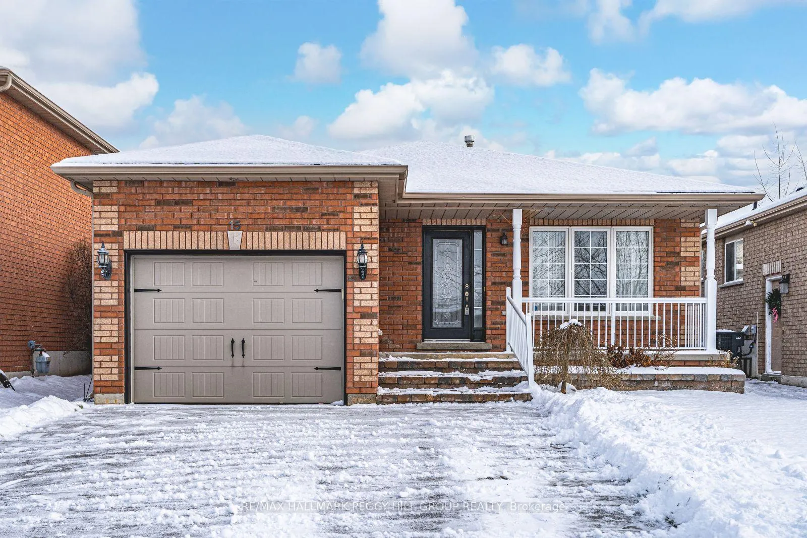 Front of 15 Seline Crescent