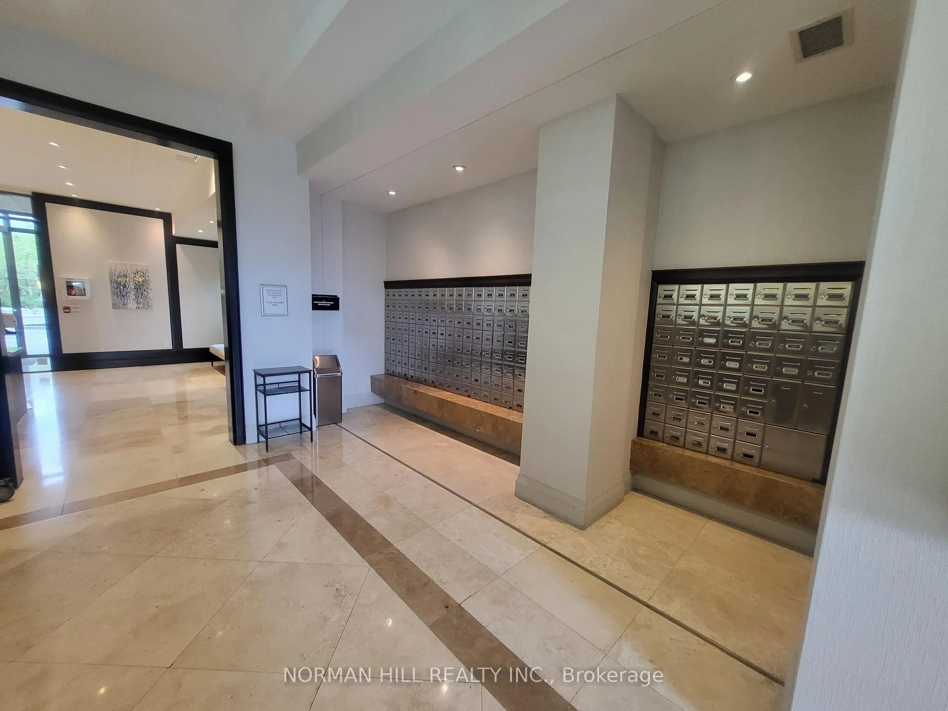 Photo 2 of Unit 1607, 88 Promenade Circle, Vaughan, Brownridge — HOMEH
