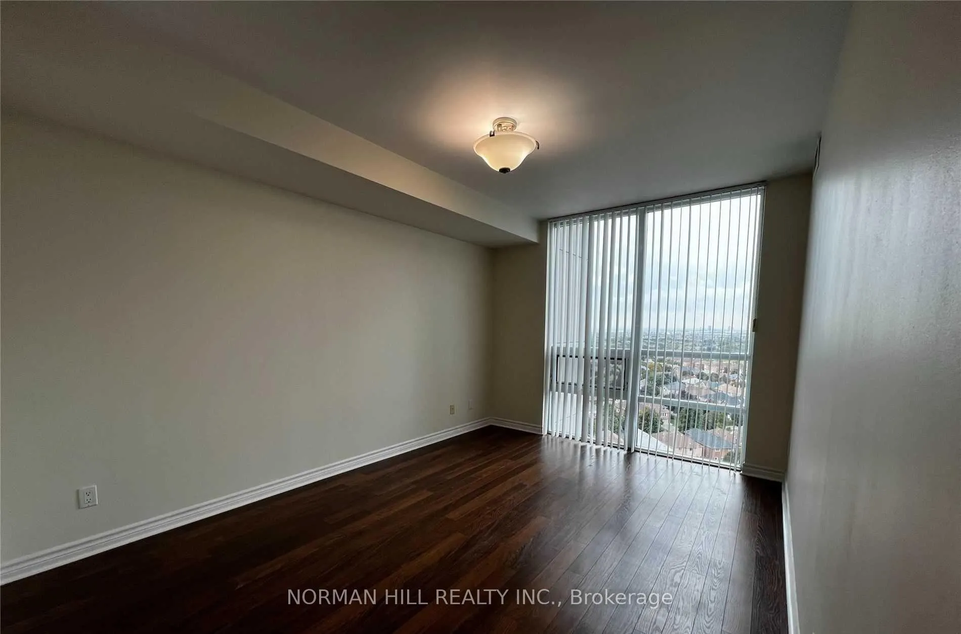 Photo 8 of Unit 1607, 88 Promenade Circle, Vaughan, Brownridge — HOMEH