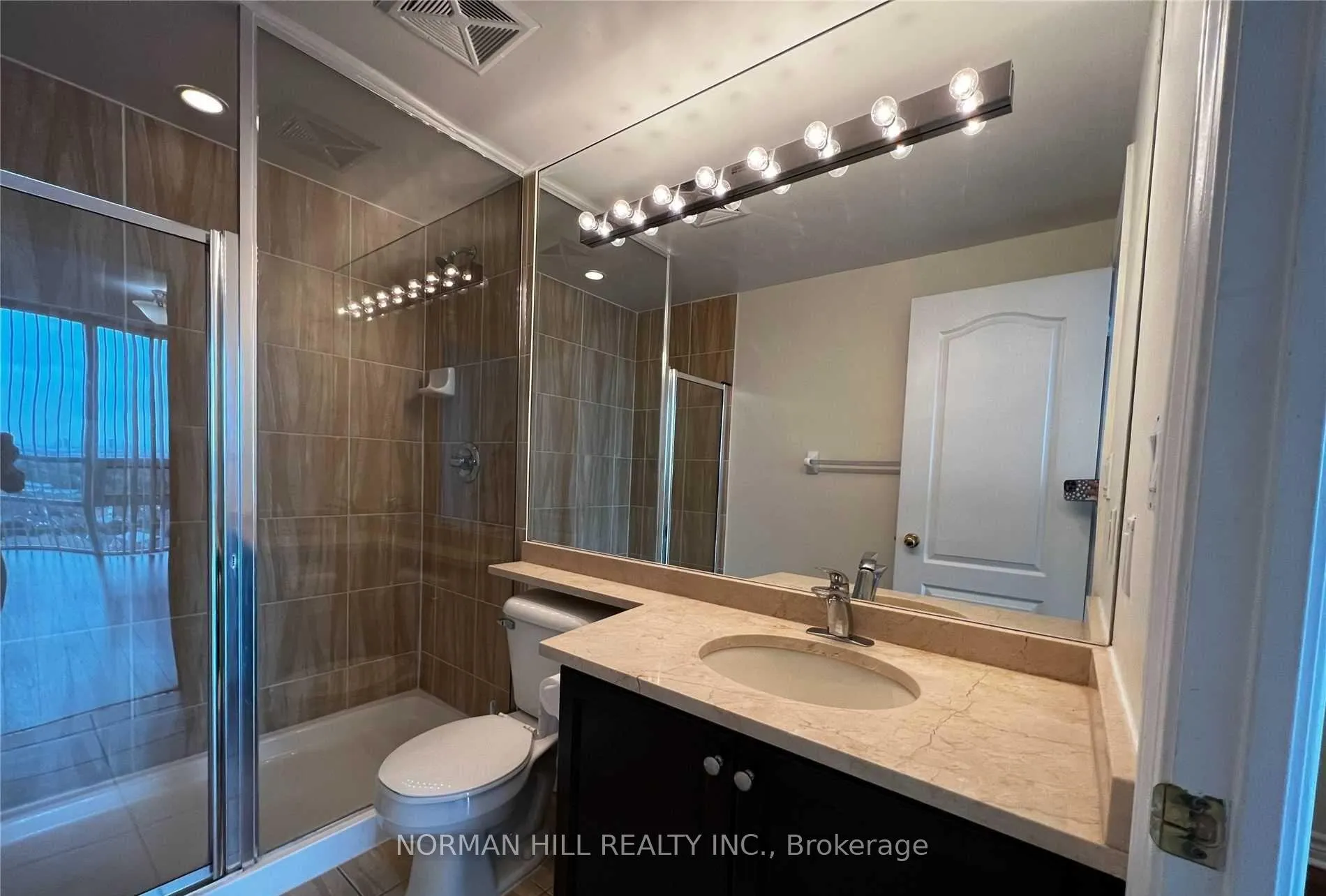 Photo 10 of Unit 1607, 88 Promenade Circle, Vaughan, Brownridge — HOMEH