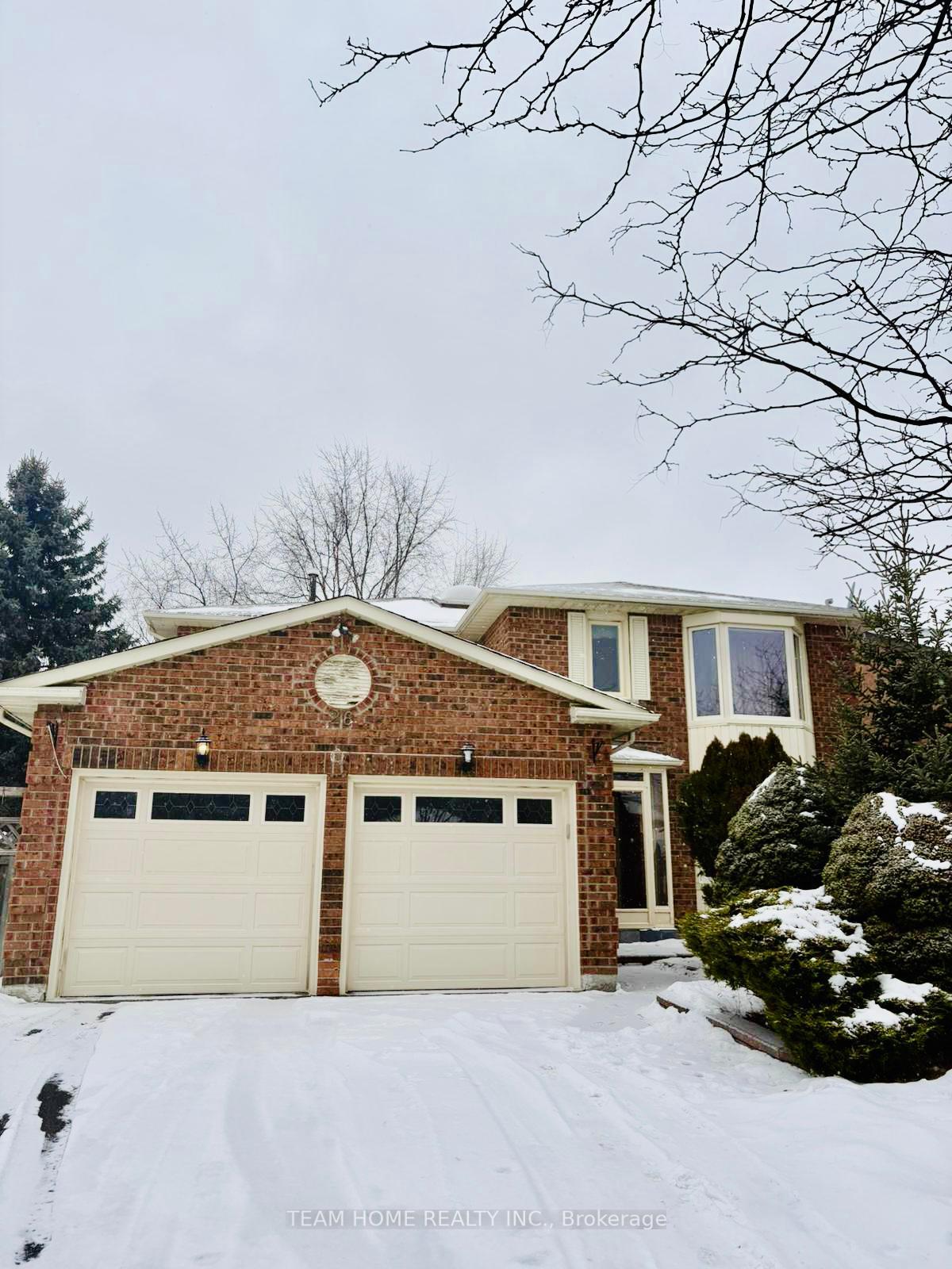 Photo 2 of 26 Bartlett Drive, Ajax, South West — HOMEH