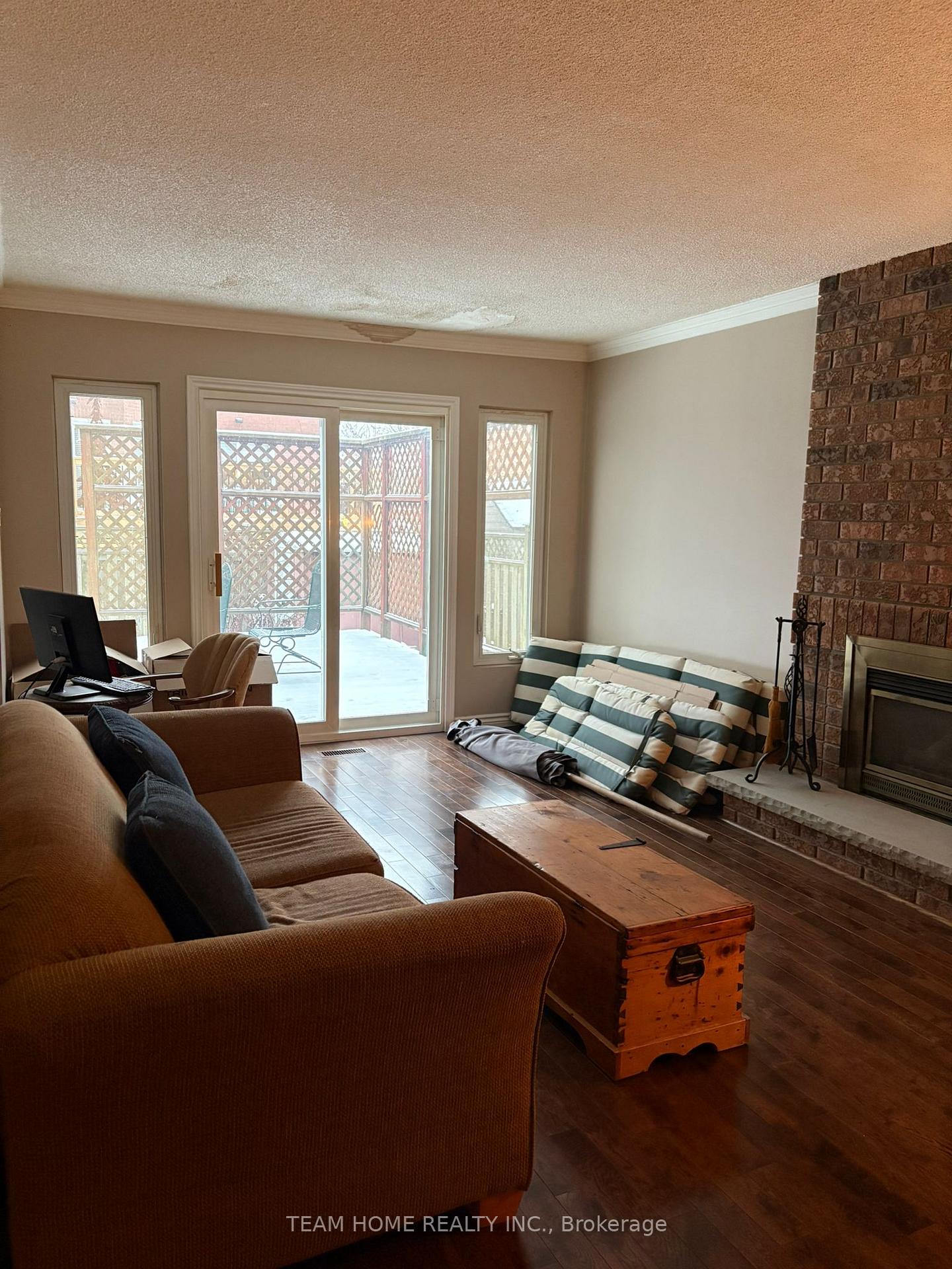 Photo 9 of 26 Bartlett Drive, Ajax, South West — HOMEH