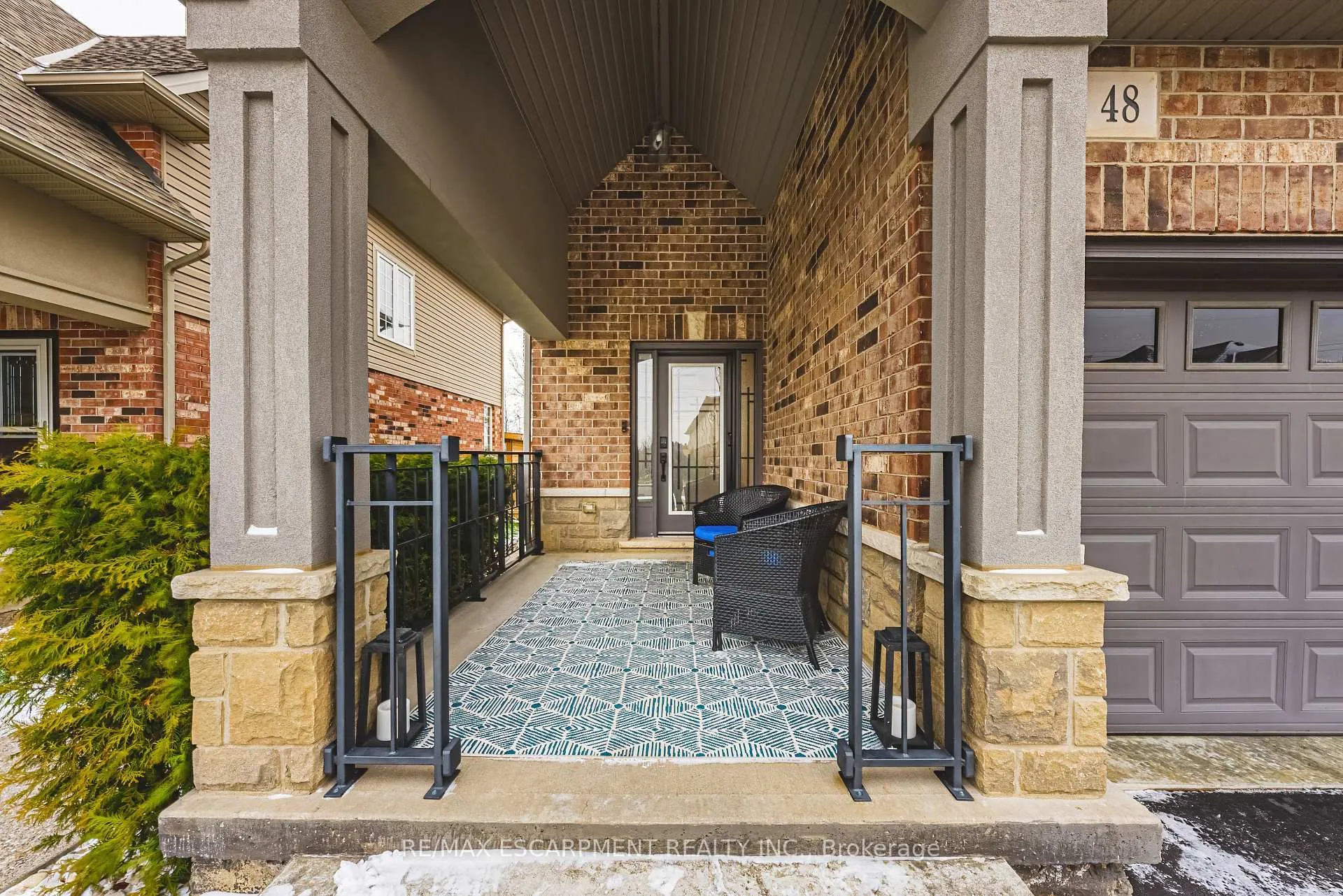 Photo 3 of 48 Madonna Drive, Hamilton, Carpenter — HOMEH
