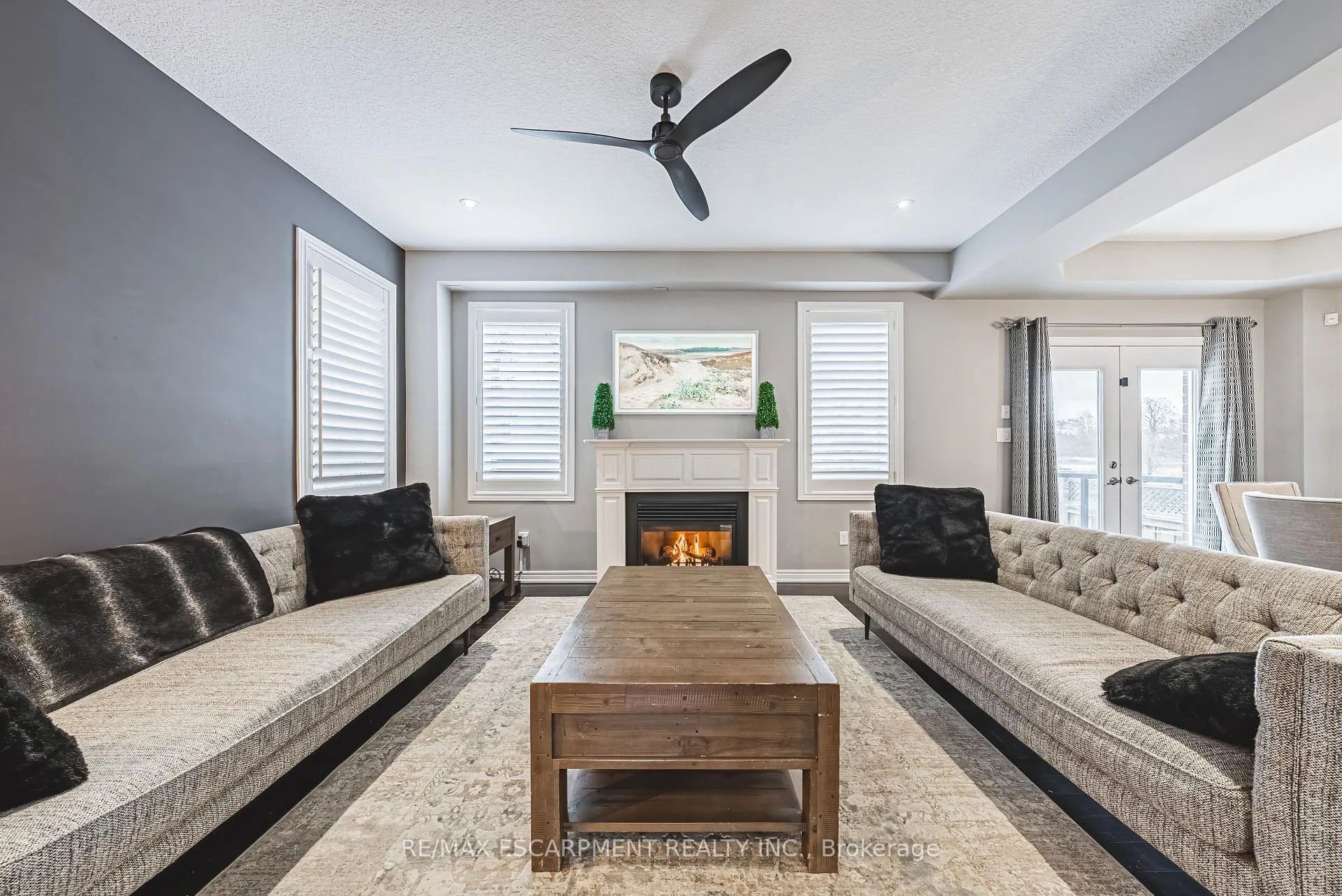 Photo 7 of 48 Madonna Drive, Hamilton, Carpenter — HOMEH