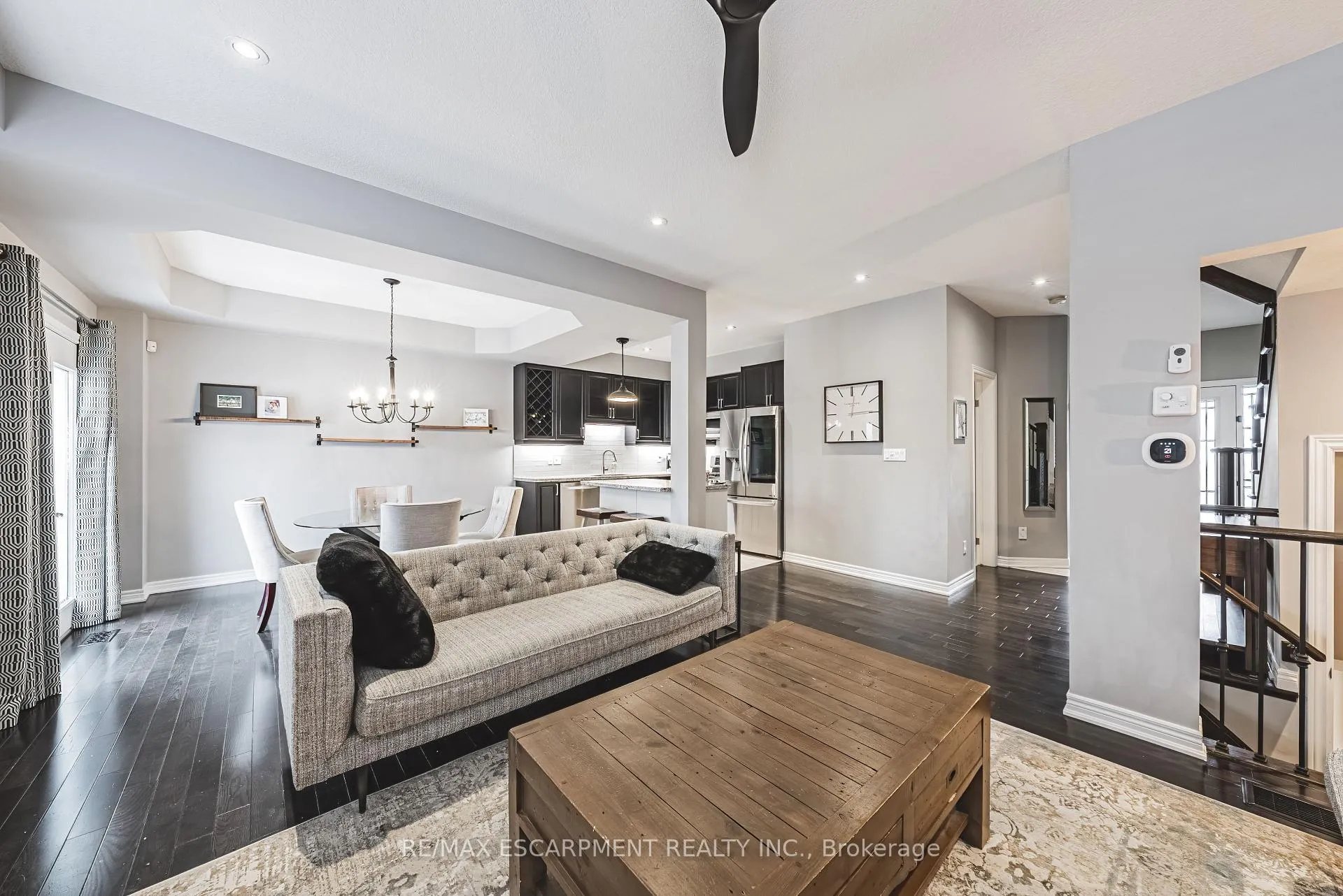 Photo 8 of 48 Madonna Drive, Hamilton, Carpenter — HOMEH